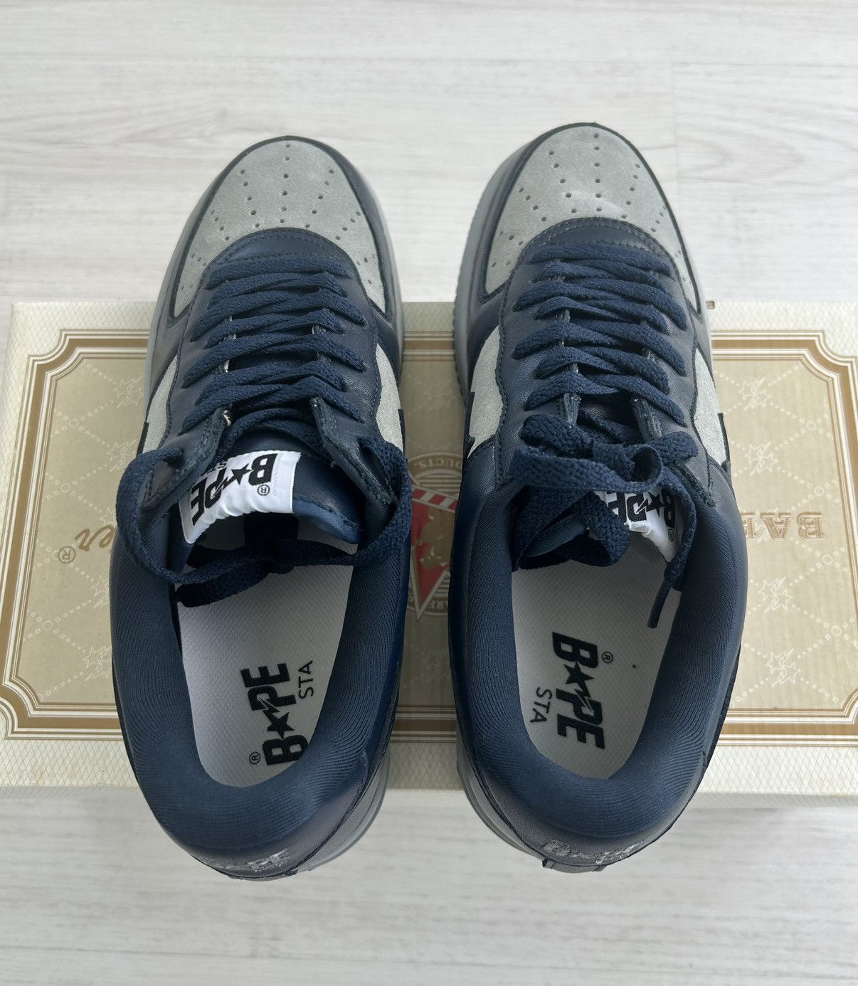 Bape VERY RARE OG 2004 A BATHING APE NAVY BAPESTA Size US 9.5 / EU 42-43 - 5 Thumbnail