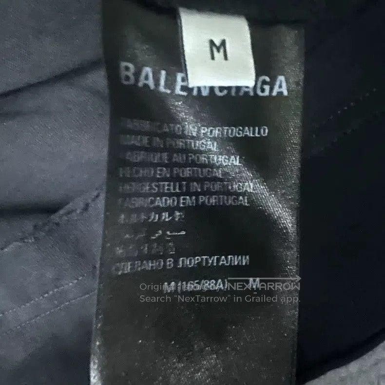 Balenciaga Balenciaga Lettering print round-neck ripped short-sleeve Size US M / EU 48-50 / 2 - 5 Thumbnail