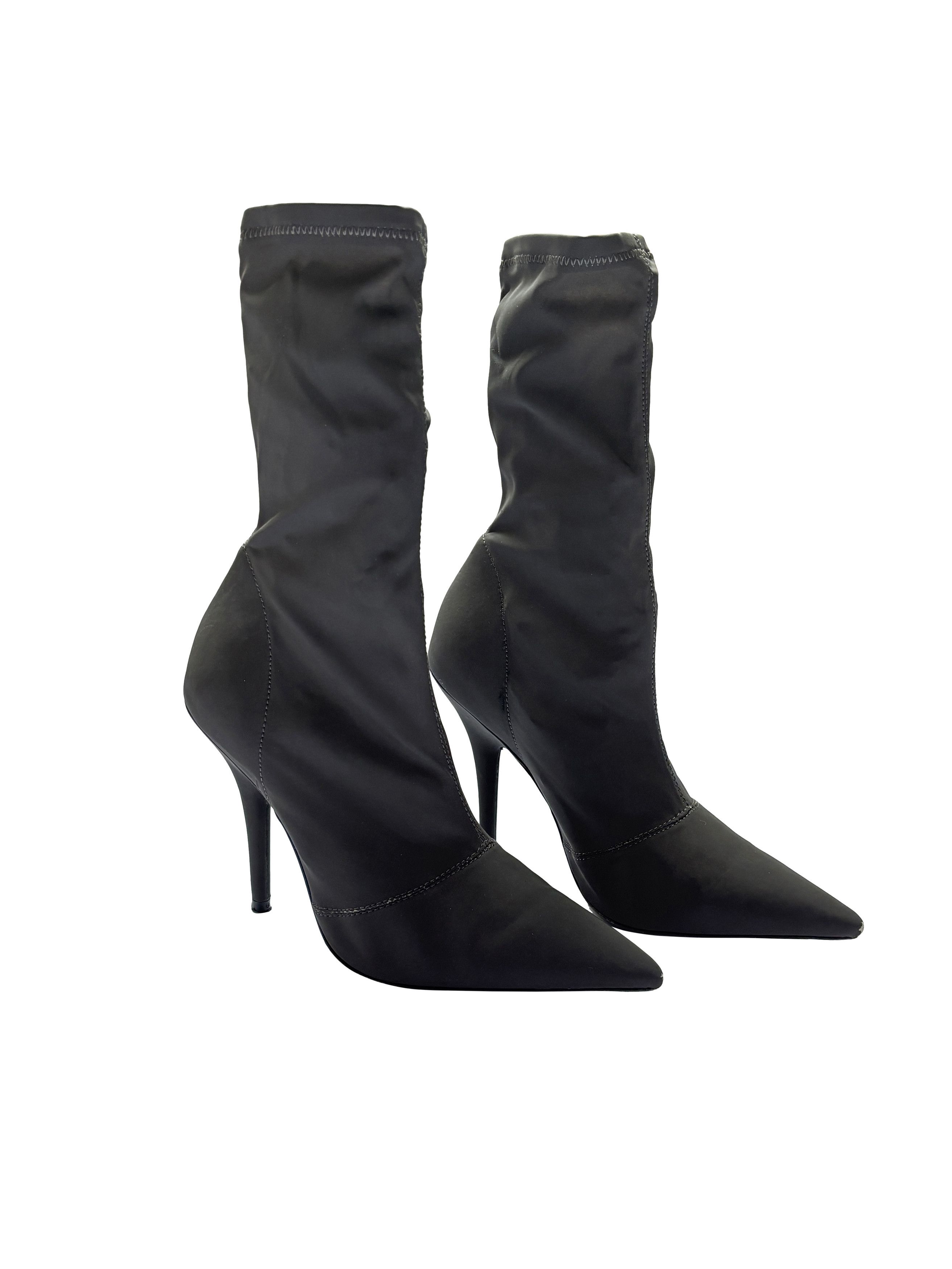 Yeezy ⚡️QUICK SALE⚡️Yeezy Season 6 Dark Gray Ankle Boots Size US 6.5 / IT 36.5 - 1 Thumbnail