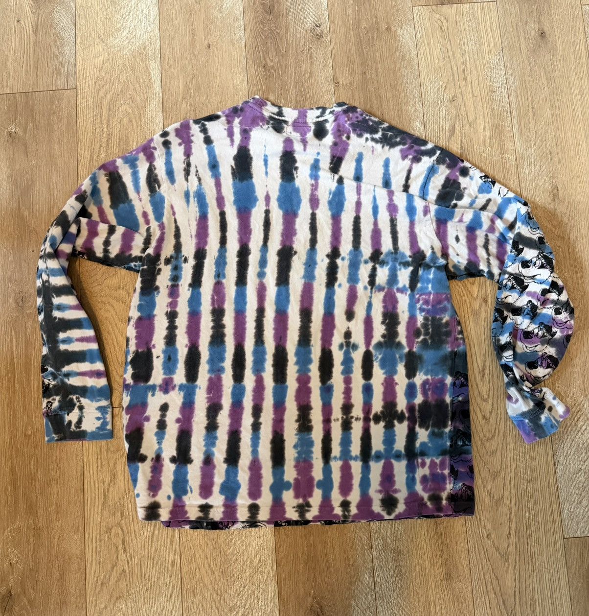 Supreme Supreme bears tie dye tee Size US L / EU 52-54 / 3 - 3 Thumbnail