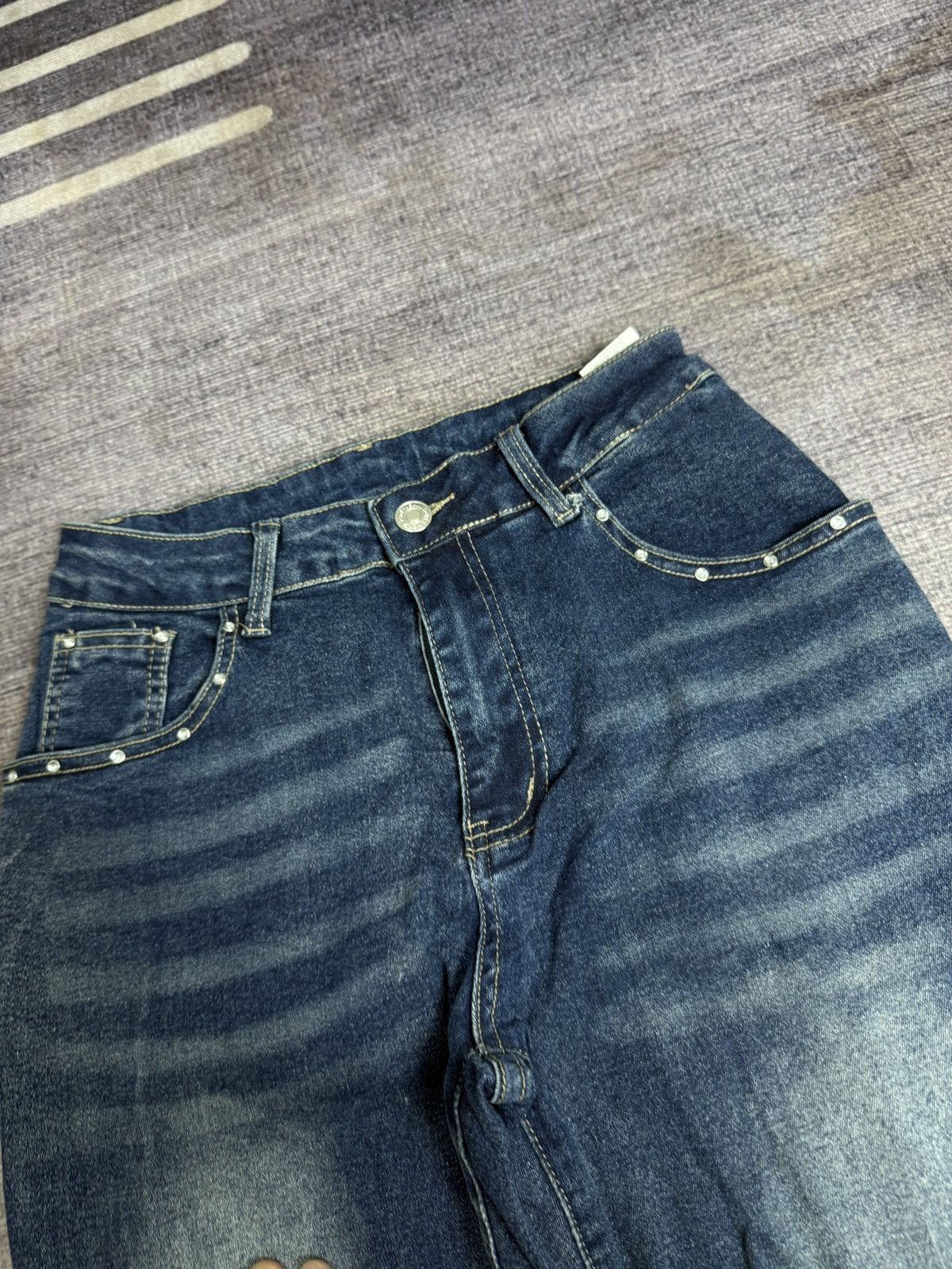 Tornado Mart ROMWE Y2K SKULL ART STUDED PANTS Size 25" / US 0 / IT 36 - 5 Thumbnail