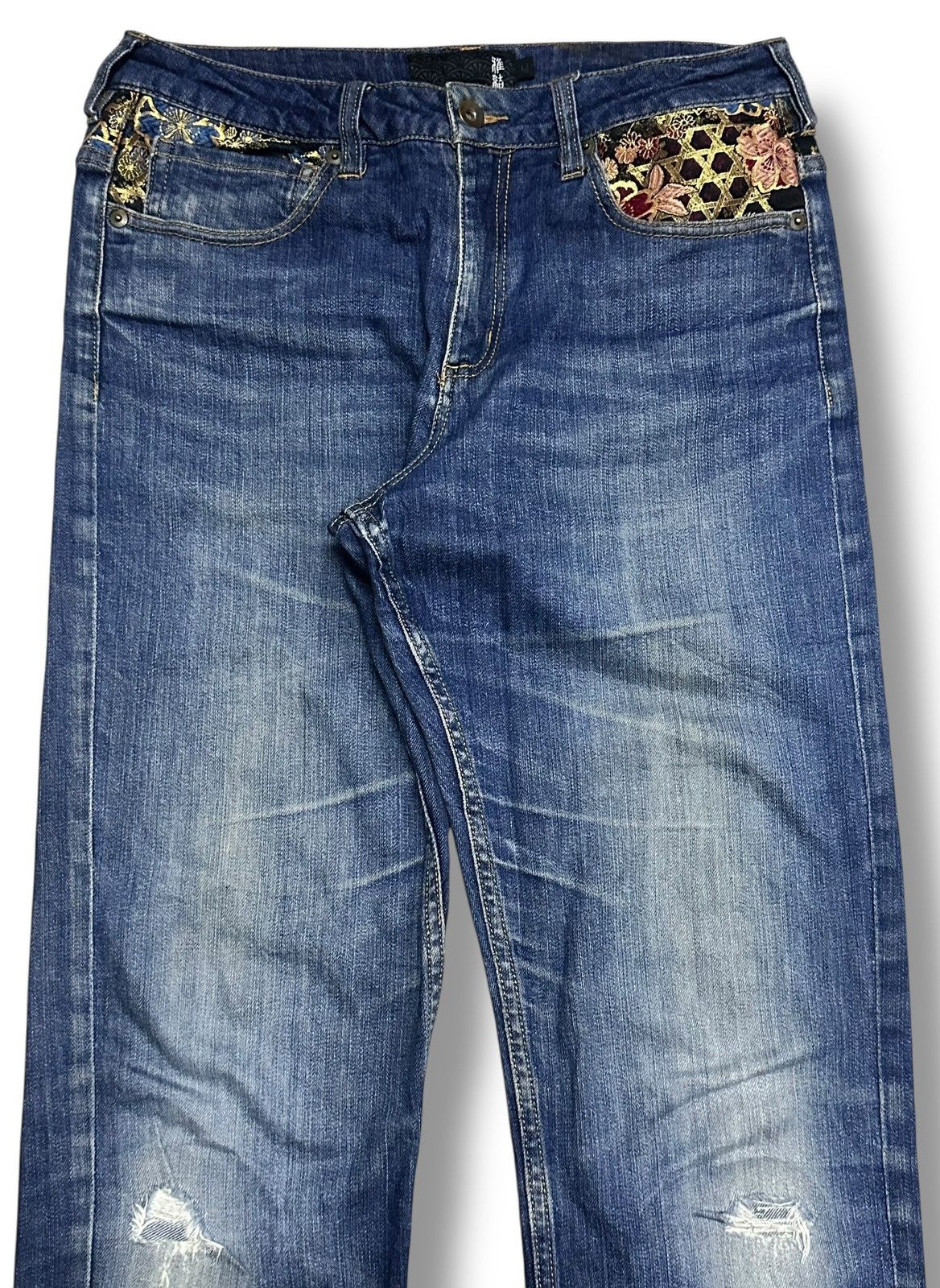 Japanese Brand Japan Straight Jeans With Neat Flower Stich and Faded Wash Size US 31 - 8 Thumbnail