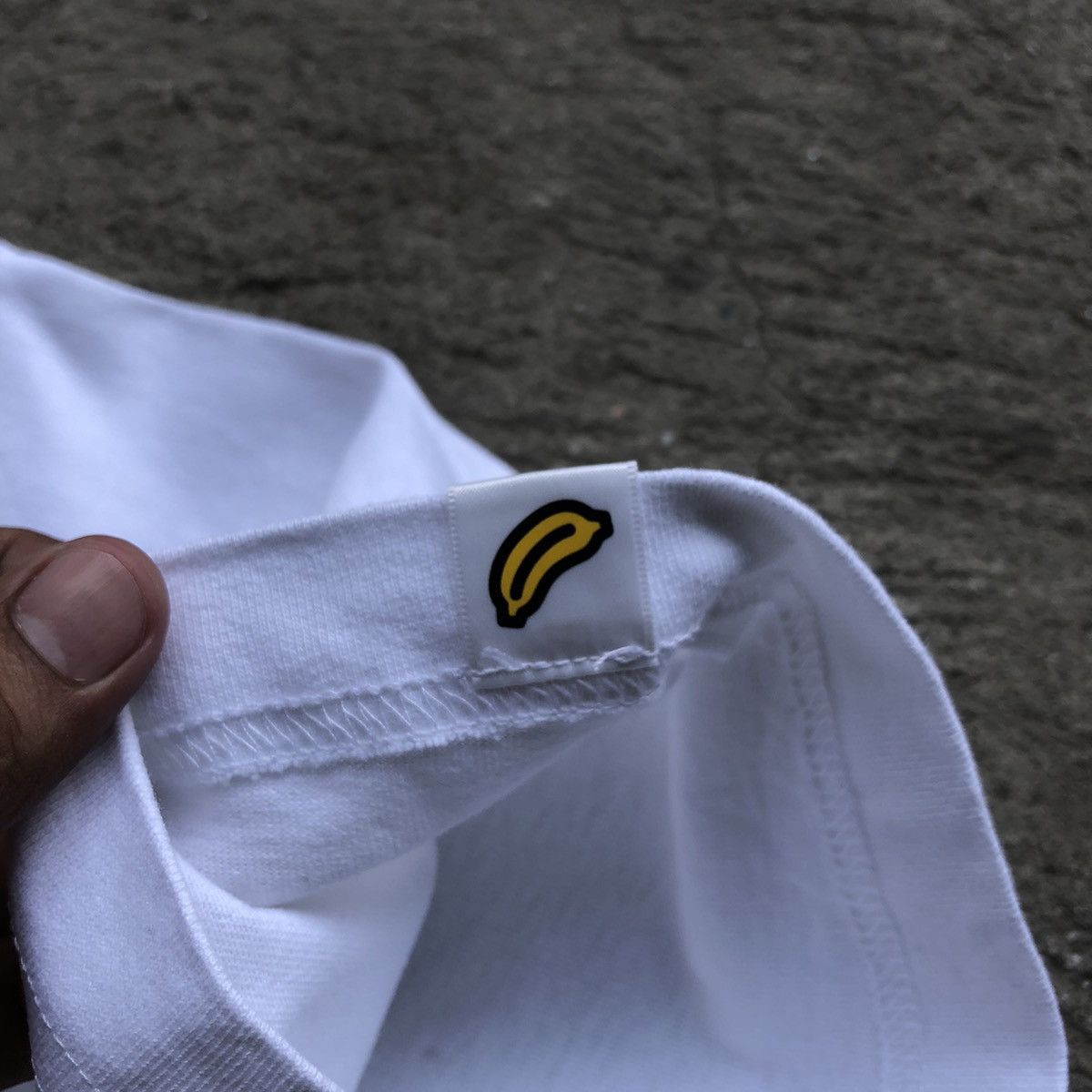Bape Bape Baby Milo White Logo Shirt Size US S / EU 44-46 / 1 - 8 Thumbnail