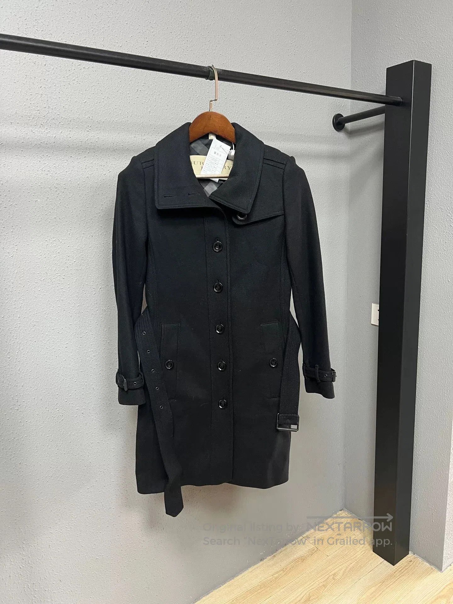 Burberry Burberry Cashmere Check Coat Size UK6. Size S / US 4 / IT 40 - 1 Thumbnail
