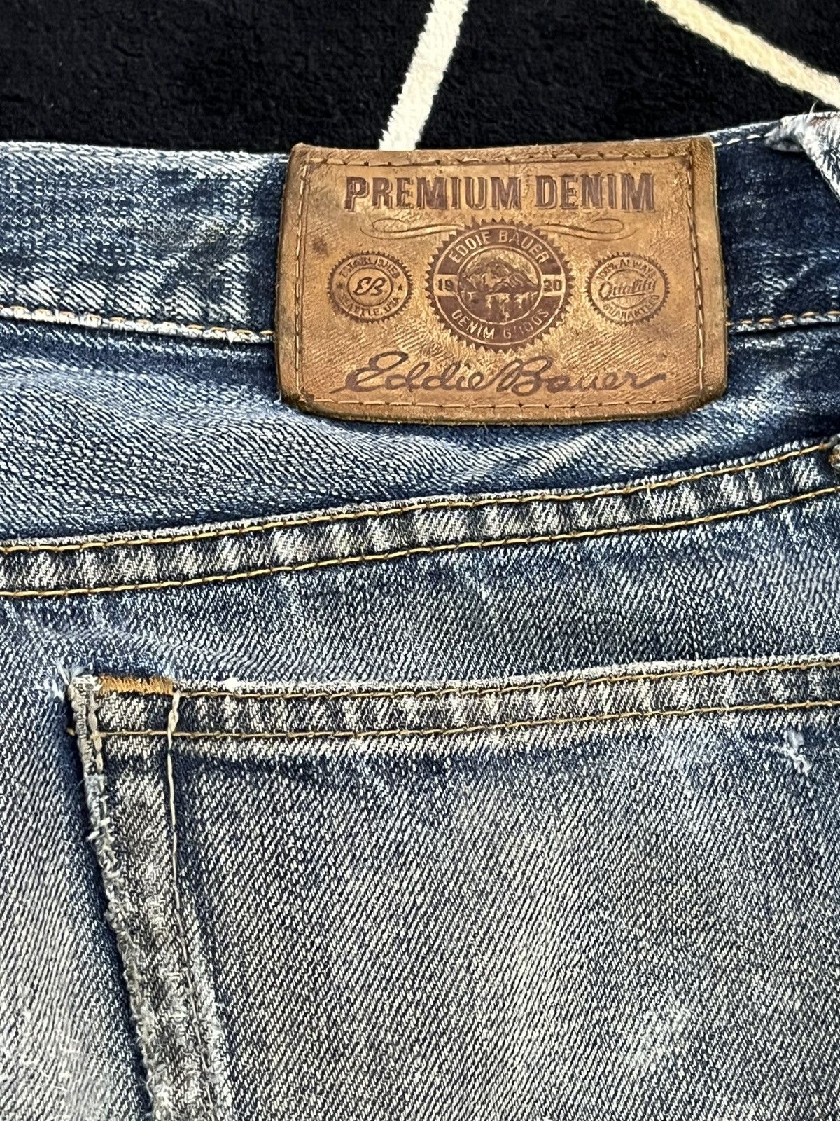Eddie Bauer × Japanese Brand Vintage Eddie Bauer Mudwash Distressed Denim Size US 34 / EU 50 - 12 Thumbnail