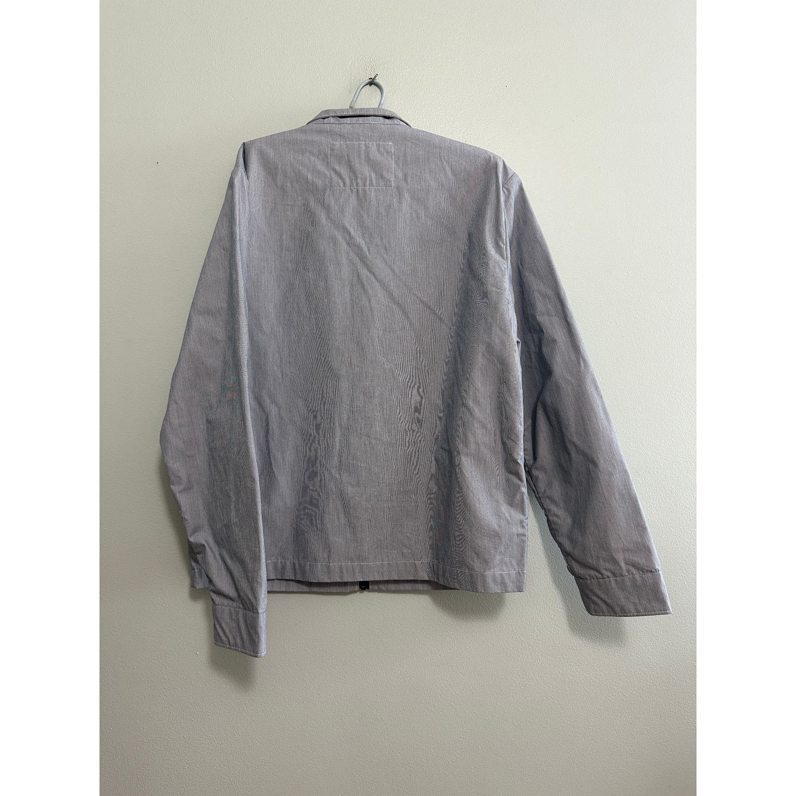 Banana Republic Banana Republic blue seersucker light jacket size M Size US M / EU 48-50 / 2 - 3 Thumbnail