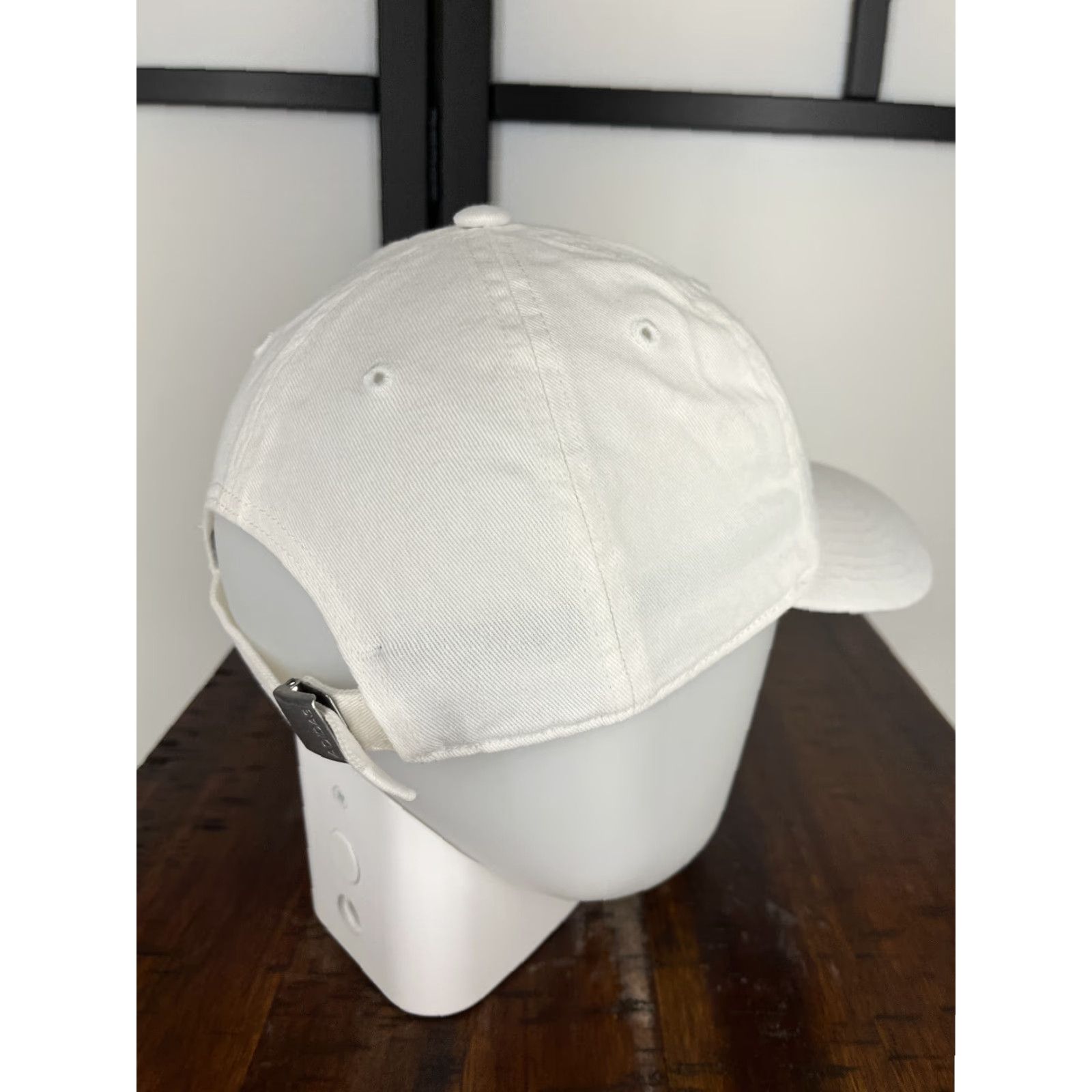Adidas Adidas Adjustable Baseball Cap Unisex One Size White Pink Glitter Cotton Classic Sports Size ONE SIZE - 7 Thumbnail