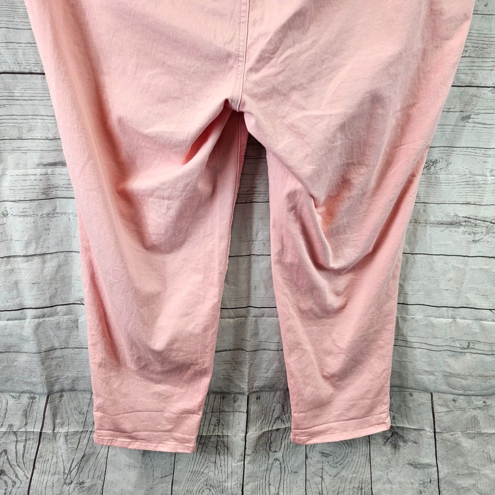 Torrid Torrid Womens Twill Chino Crop Pants Sz 22 Pink High Rise Cotton Blend Size 40" / US 18 - 5 Thumbnail