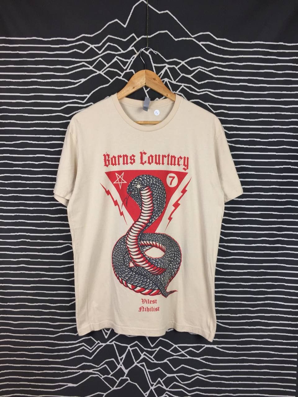 Band Tees × Vintage Barns Courtney English Indie Rock Singer Cobra Tee Size US L / EU 52-54 / 3 - 1 Thumbnail