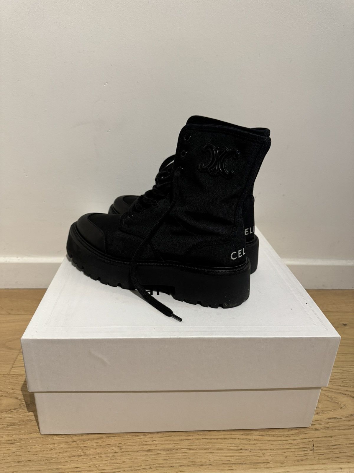 Celine Celine Bulky Boots Size US 10 / IT 40 - 3 Thumbnail