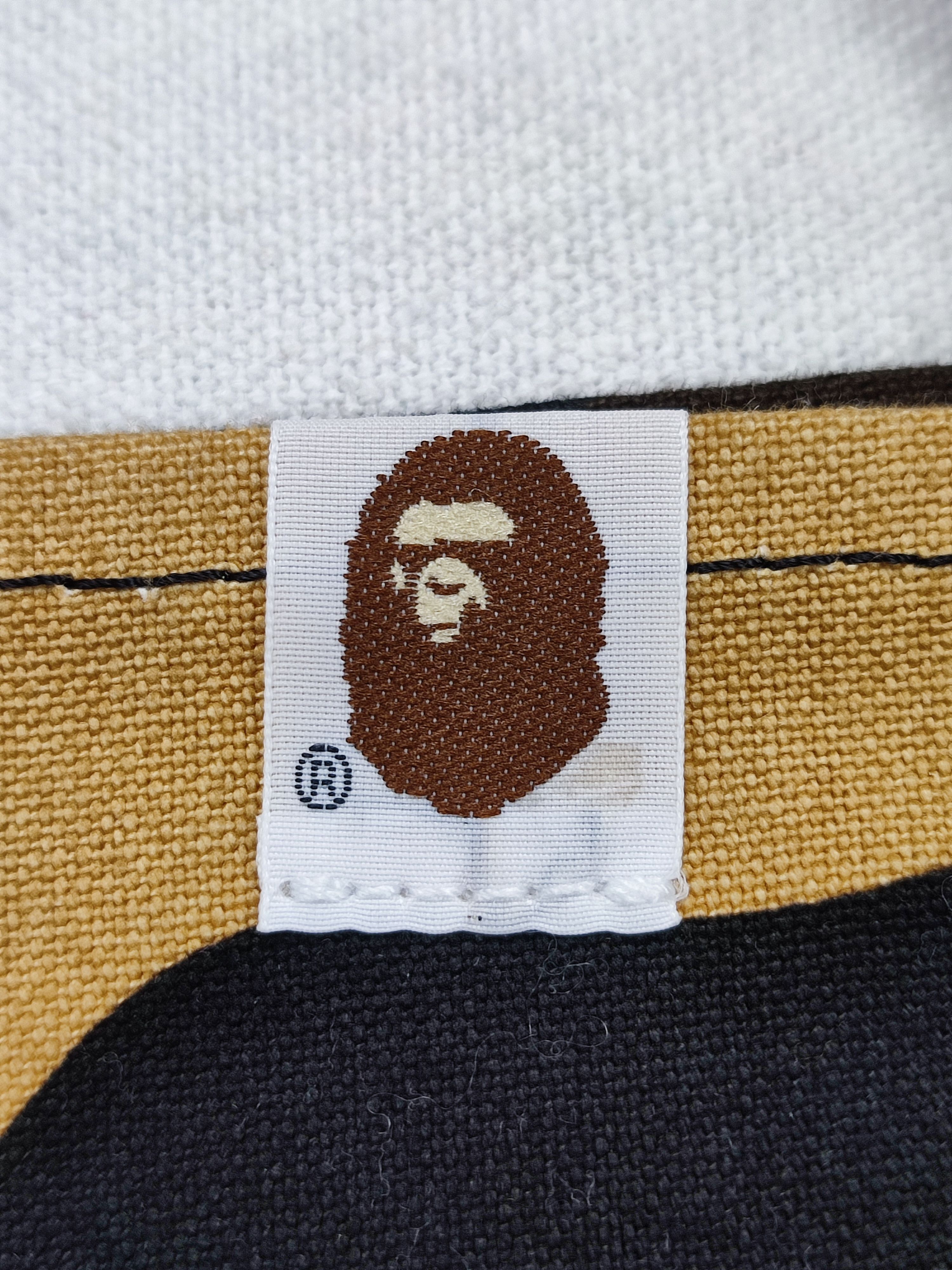 Bape BAPE A Bathing Ape 1st Camo Shoulder Bag Size ONE SIZE - 9 Thumbnail