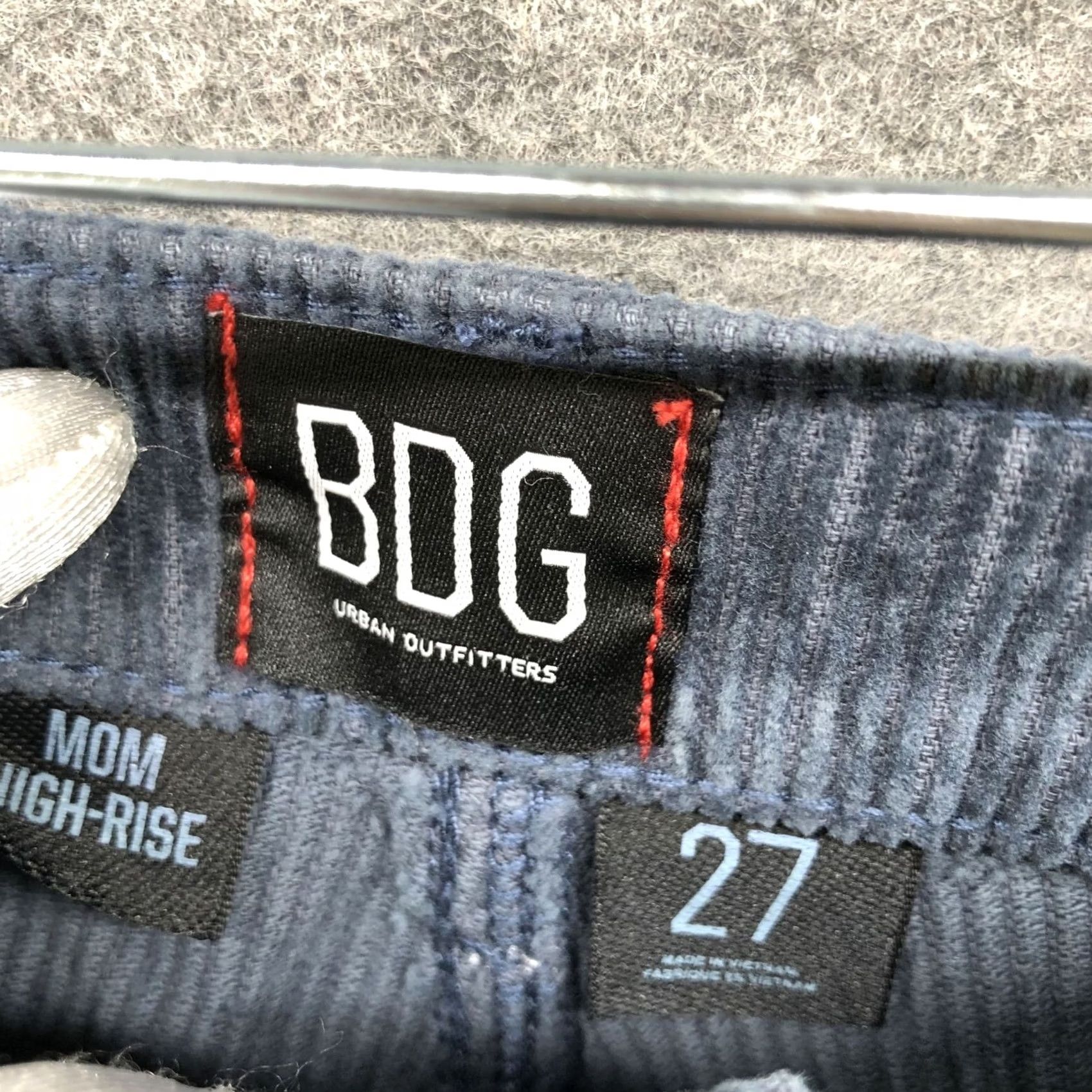 Bdg BDG Urban Outfitters Mom High Rise Corduroy Pants Womens 27 Gray Blue Corduroy Chino Pockets Tapered Relaxed Fall Winter Pants Mens Womens Girls Boys Size 27" / US 4 / IT 40 - 5 Thumbnail