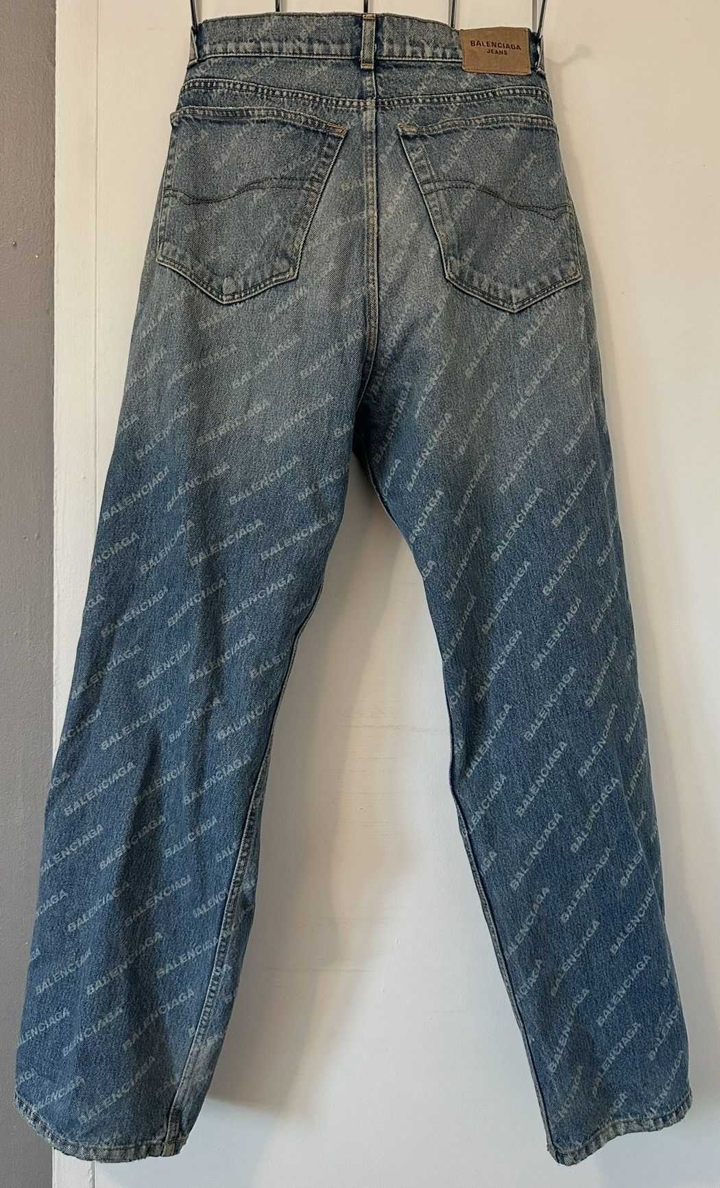 Balenciaga Balenciaga All Over Logo Jeans Size Small Size US 30 / EU 46 - 2 Thumbnail