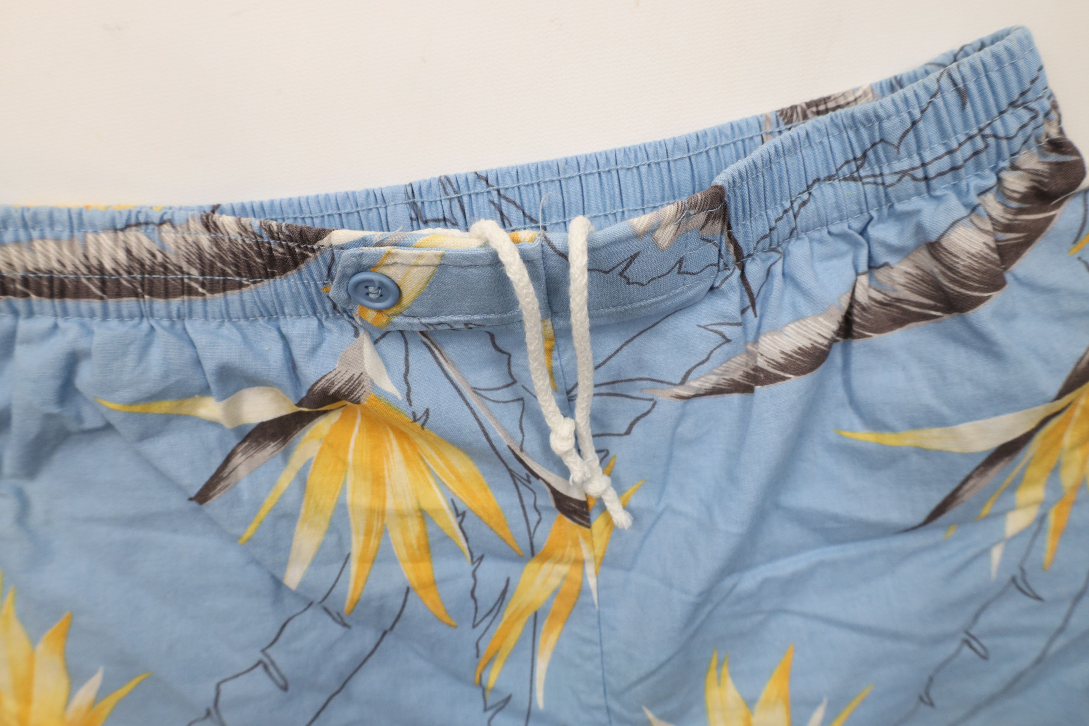 Vintage Vintage 70s Streetwear Print Above Knee Lined Shorts USA Size US 34 / EU 50 - 5 Thumbnail