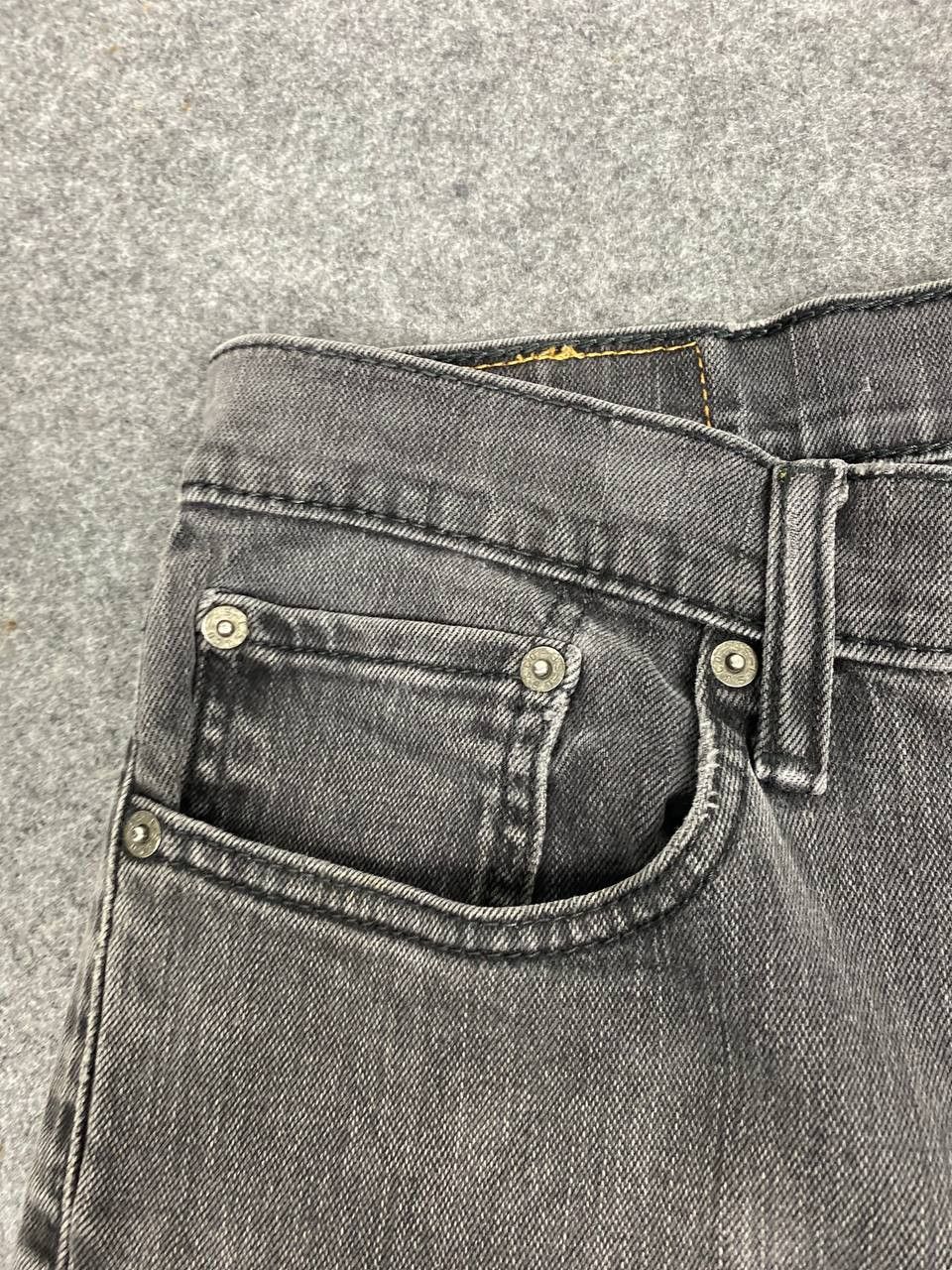Levi's levis 514 faded black distressed denim Size US 34 / EU 50 - 10 Thumbnail