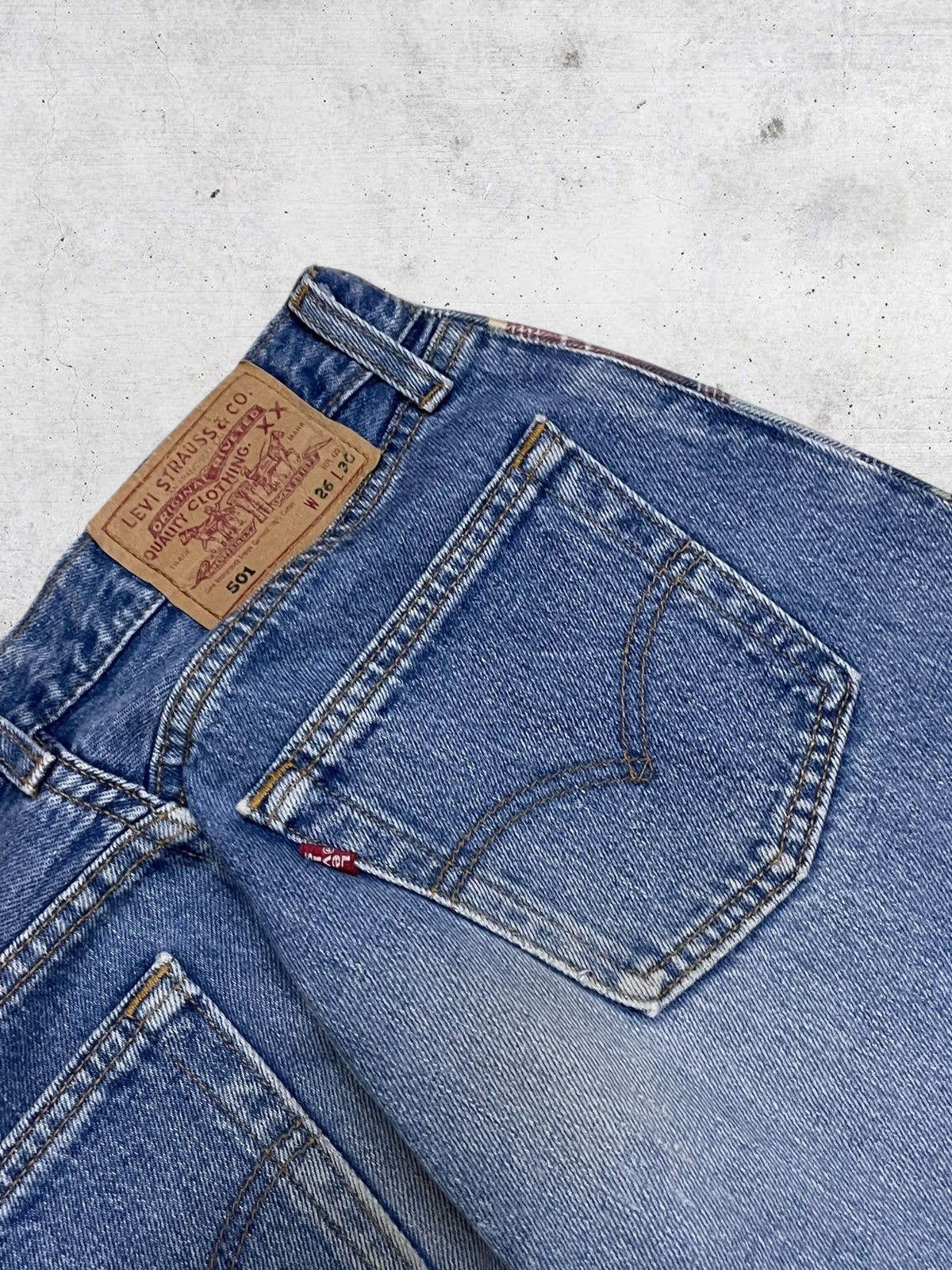 Levi's Vintage Clothing VINTAGE 501 LEVIS USA DESIGNER 90S SAMPLE TAPPED RARE DENIM Size US 28 / EU 44 - 15 Thumbnail