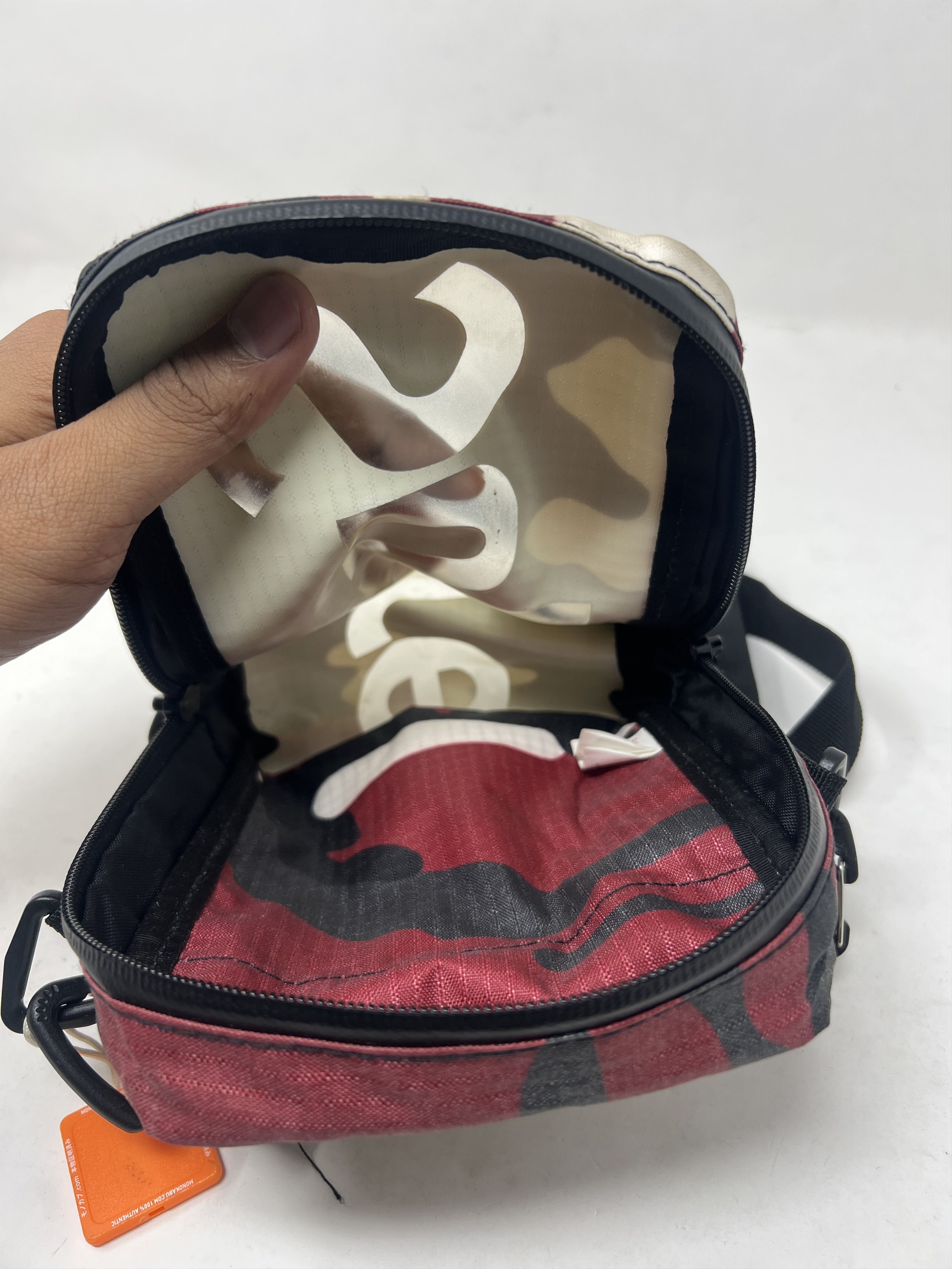 Supreme Supreme Neck Pouch Camo Size ONE SIZE - 22 Thumbnail