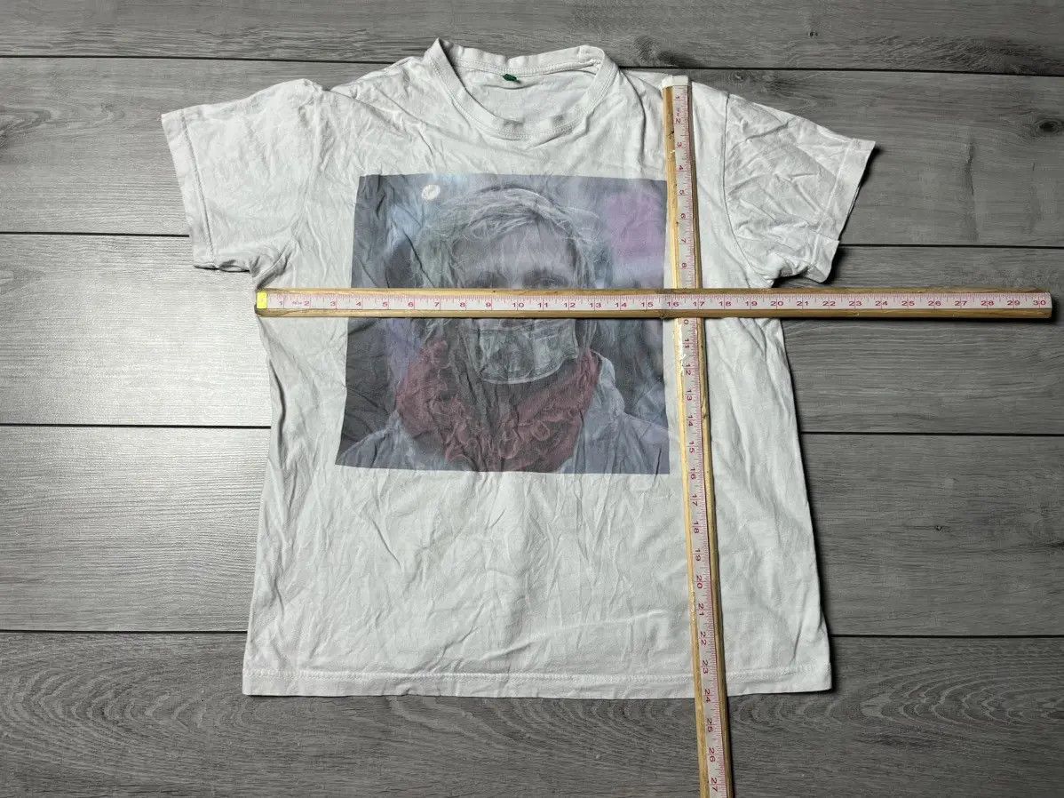 Benetton United colors of Benetton Tshirt UNHATE size Small Size US S / EU 44-46 / 1 - 6 Thumbnail