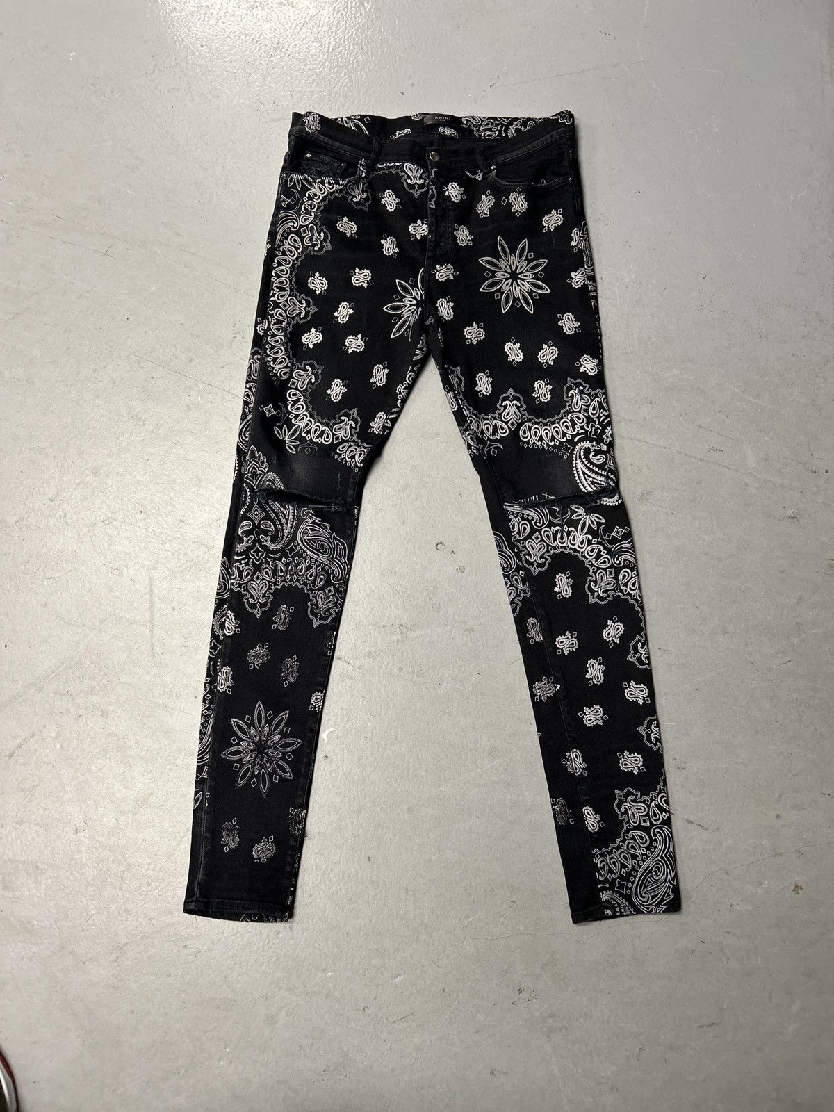 Amiri Jeans Flocked Paisley Bandana Jeans