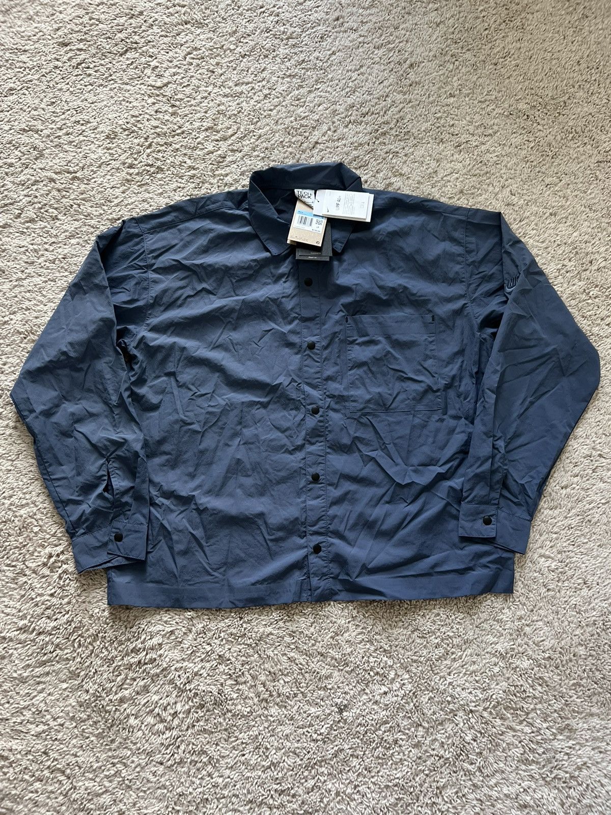 Nike Nike Sportswear Tech Pack Woven Button Up Long Sleeve Shirt Size US M / EU 48-50 / 2 - 7 Thumbnail