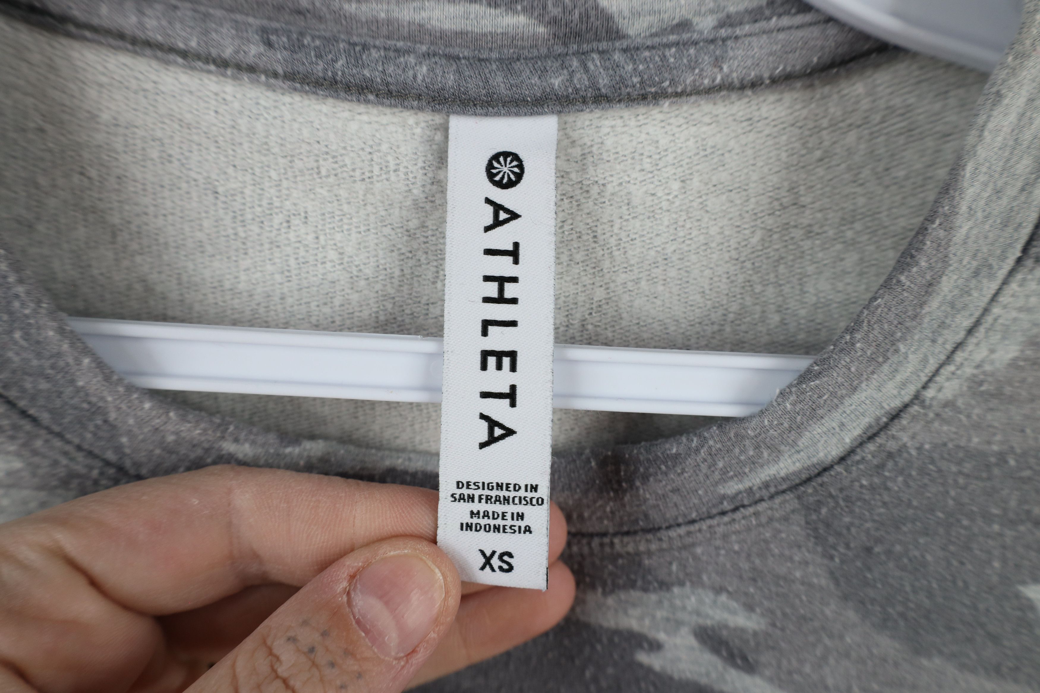 Athleta × Vintage Athleta Camouflage Studio To Street Crewneck Sweatshirt Size XS / US 0-2 / IT 36-38 - 6 Thumbnail