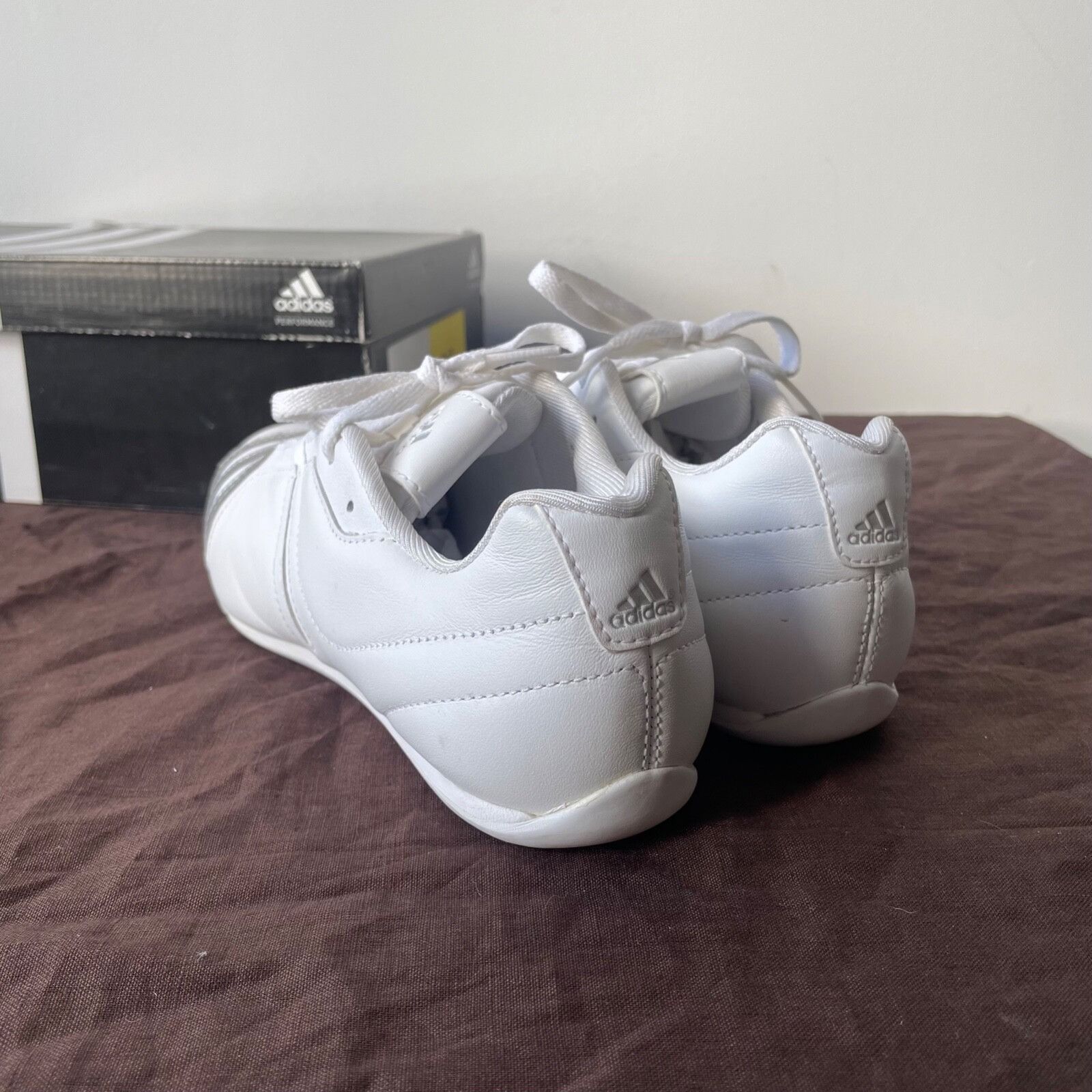 Adidas Adidas Darinca Vintage y2k Flat Trainers Sneakers 8948AC Size US 7.5 / IT 37.5 - 4 Thumbnail