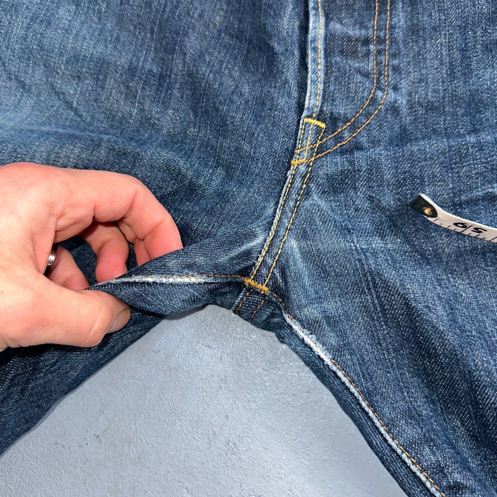 Levi's VINTAGE Levis 501 Jeans 38x34 38x33 Act Blue Med Wash Y2K XX Straight Leg Size US 38 / EU 54 - 7 Thumbnail