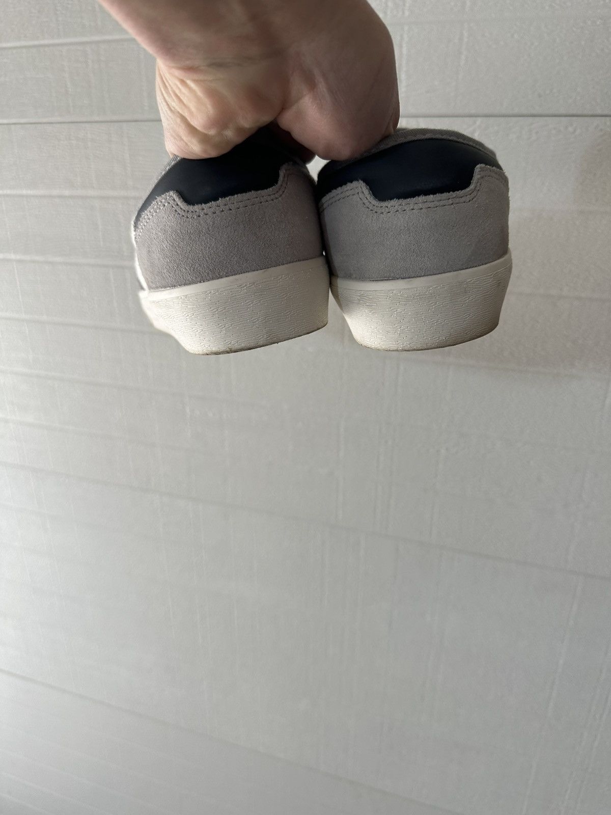 Adidas Adidas Gonz slip ons Size US 10.5 / EU 43-44 - 9 Thumbnail