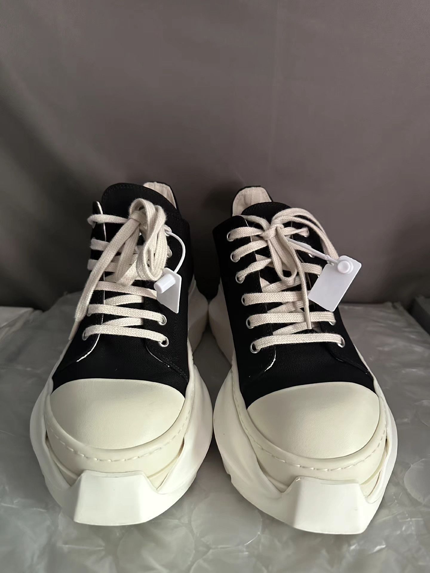 Rick Owens Rick Owens Thick Sole Jumbo Sneakers Size US 6 / EU 39 - 2 Thumbnail