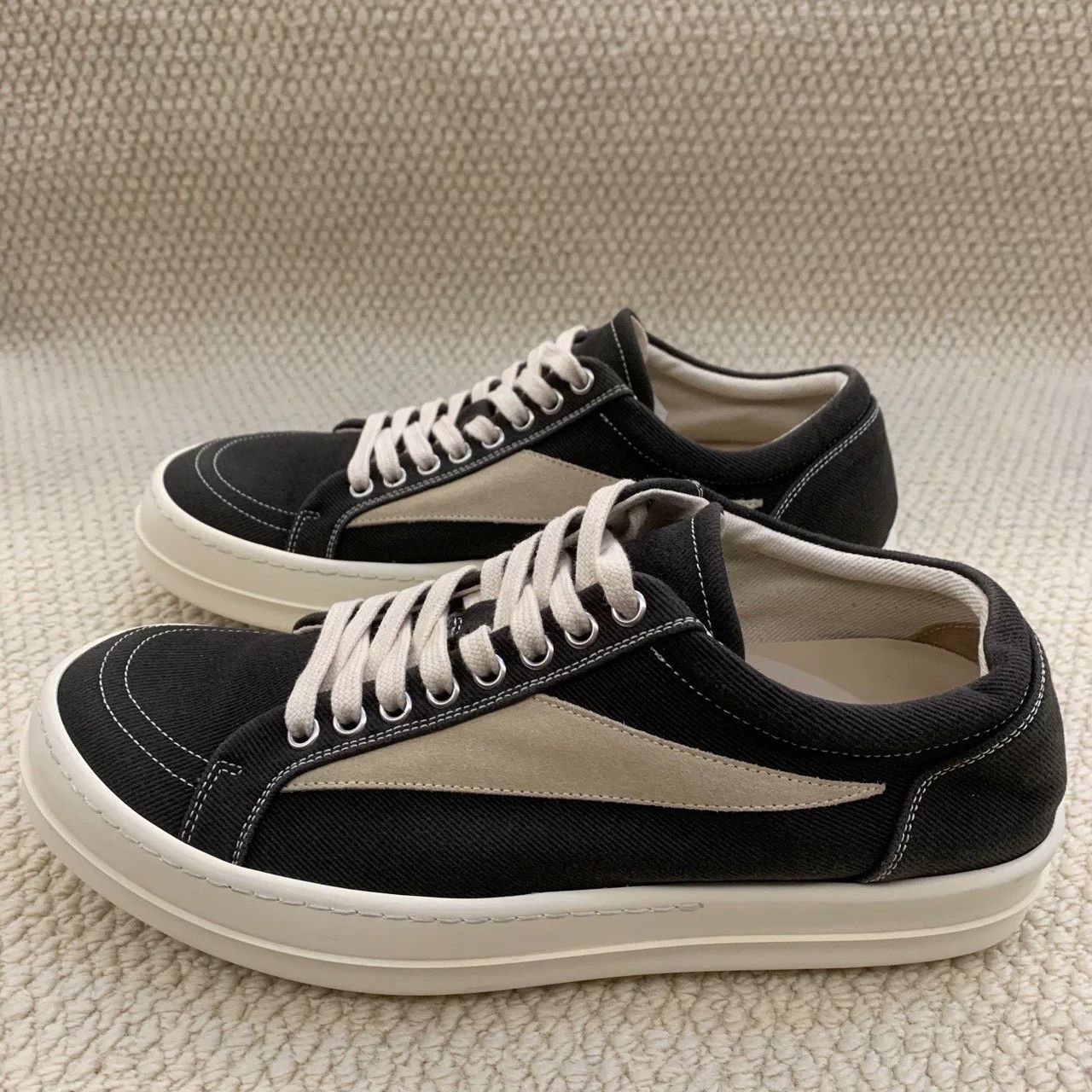 Rick Owens rick owens drkshdw low-top canvas sneakers Size US 8 / EU 41 - 1 Thumbnail