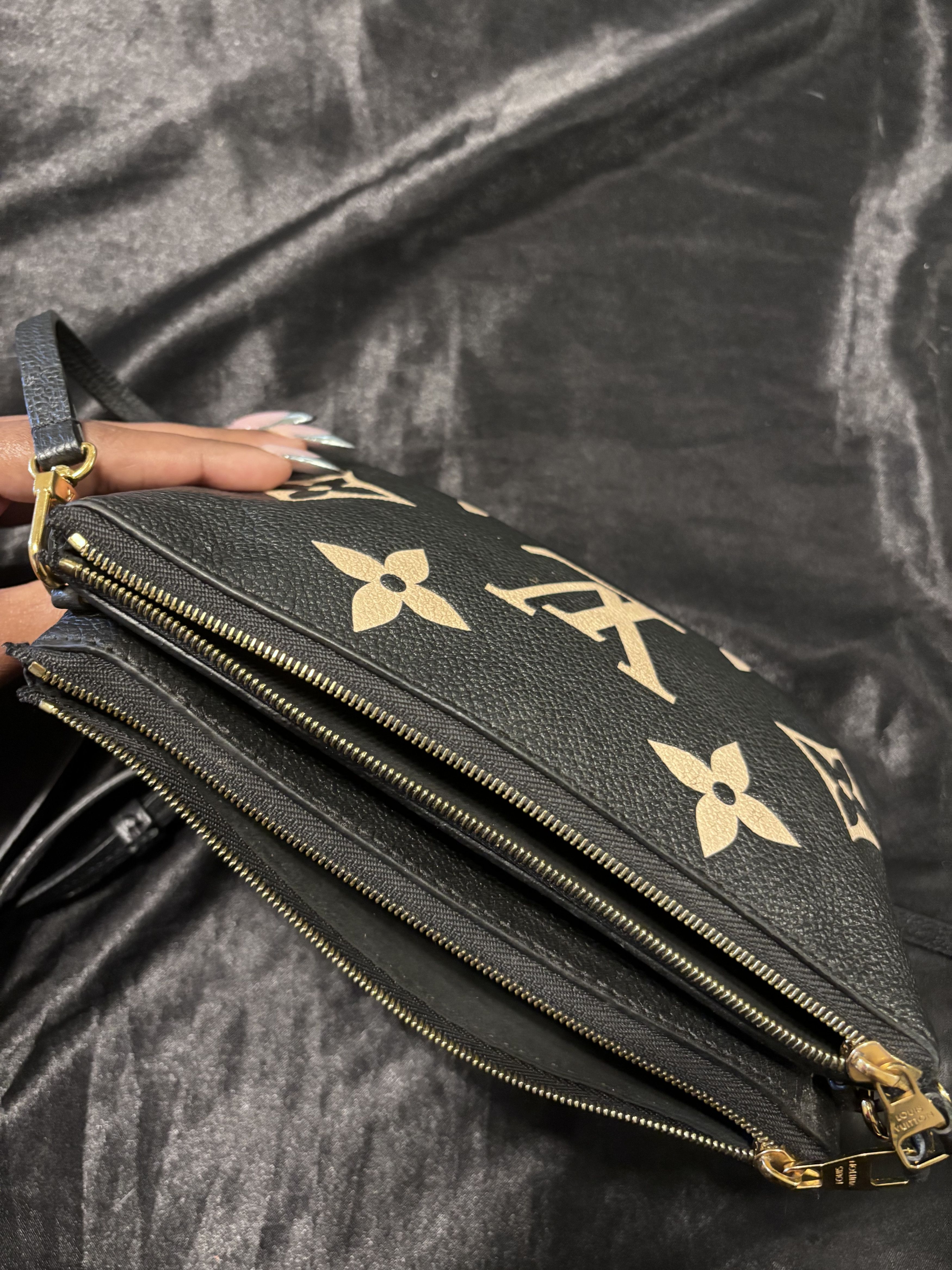 Louis Vuitton Louis Vuitton Crossbody Monogram Bag Size ONE SIZE - 10 Thumbnail