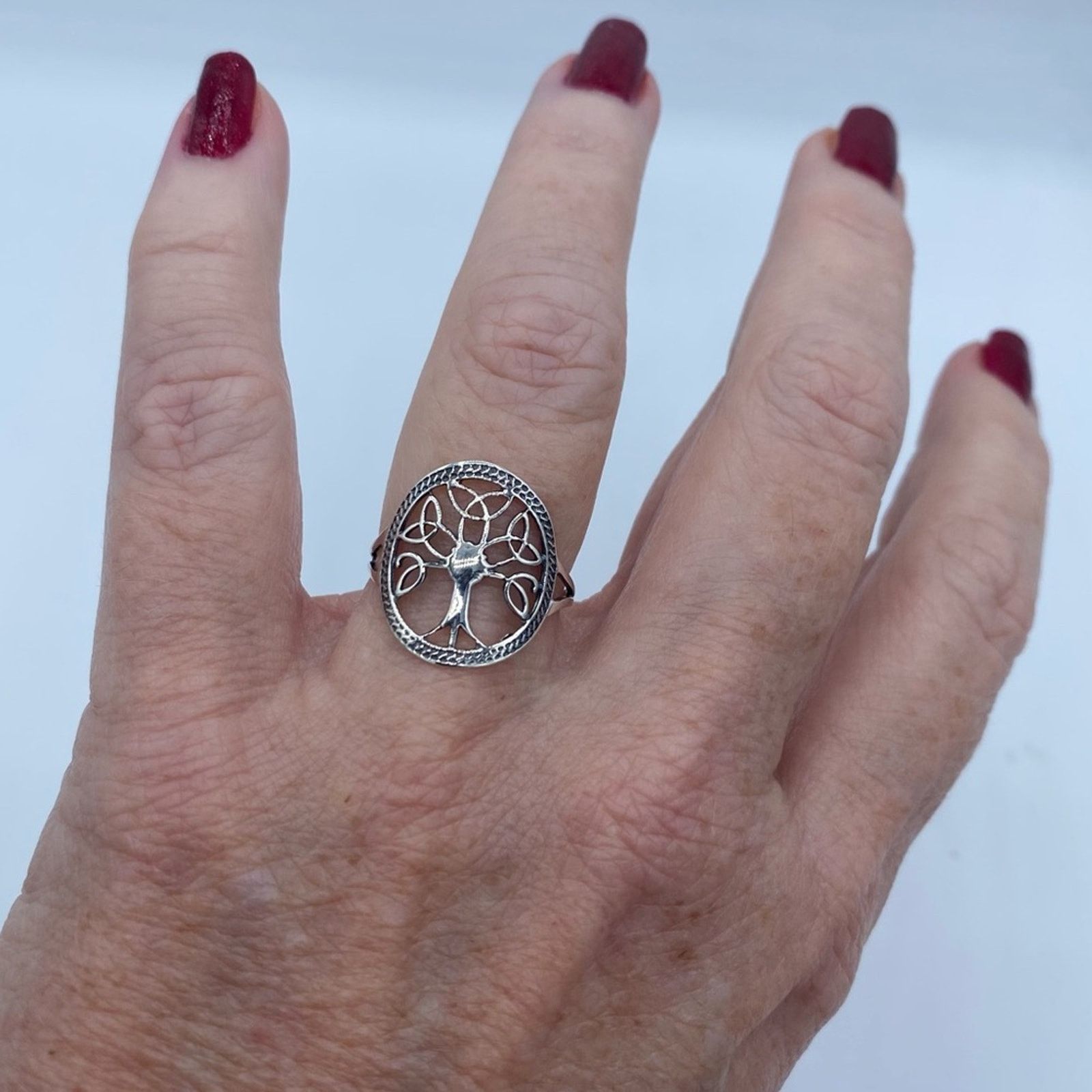 The Unbranded Brand Celtic Tree Of Life Ring Size ONE SIZE - 1 Thumbnail
