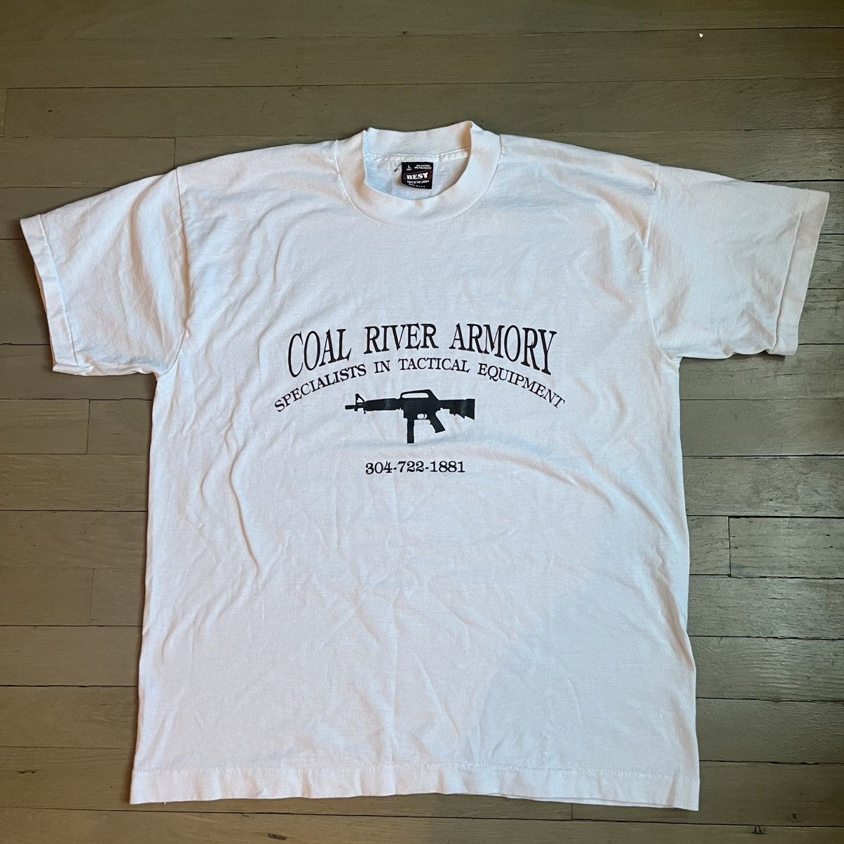 Vintage 90s Armory Vintage T-shirt Size US L / EU 52-54 / 3 - 1 Thumbnail