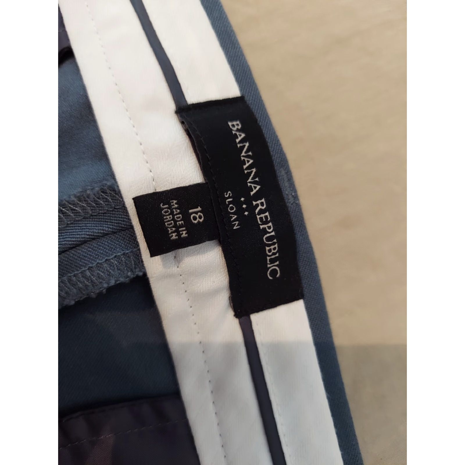 Banana Republic VINTAGE? (No) Banana Republic Dress Pants Womens 18 Blue Cotton Slack Chino Khaki Trouser Pants Size 40" / US 18 - 4 Thumbnail