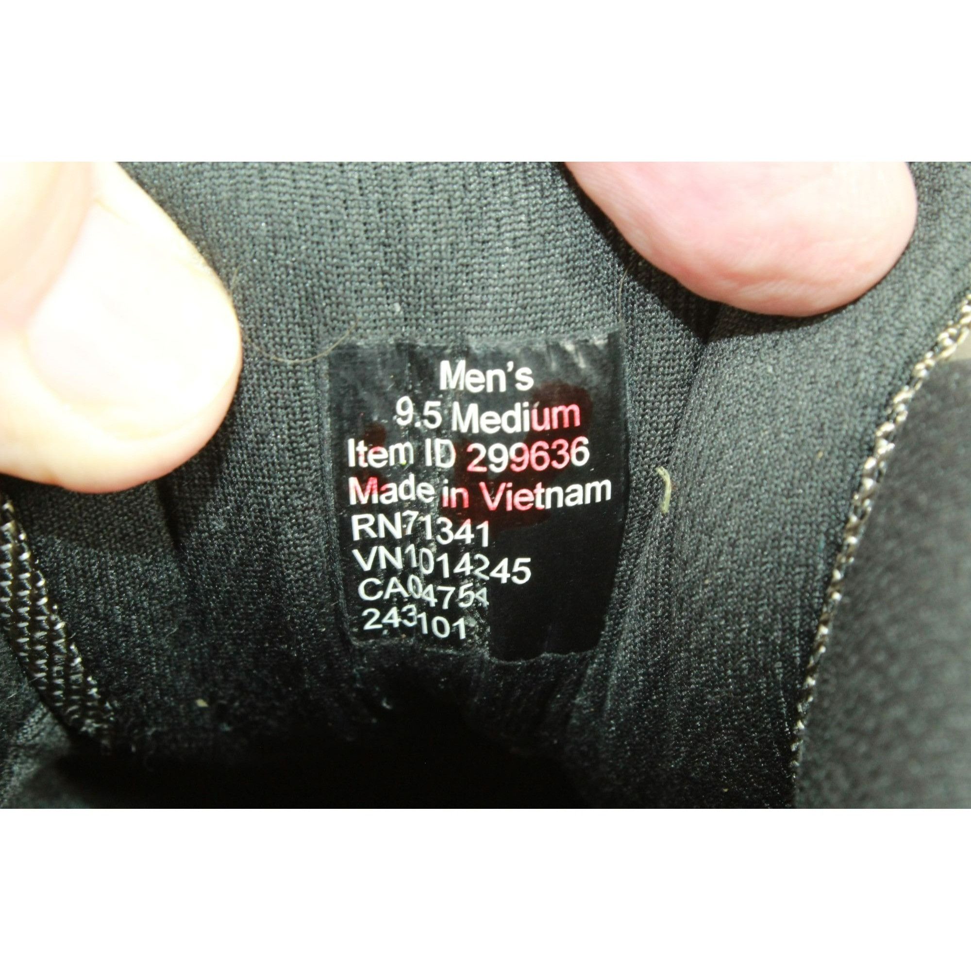 L.L. Bean LL Bean Men's Waterproof Cushioned Trail Hiking Boots Size US 9.5 / EU 42-43 - 8 Thumbnail