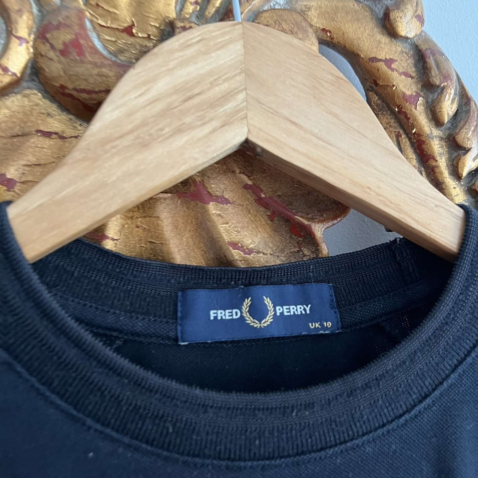 Fred Perry Fred Perry Black T-shirt Sz S Size US S / EU 44-46 / 1 - 5 Thumbnail