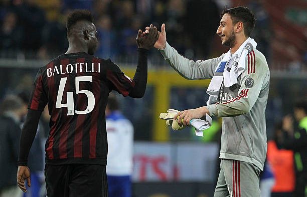 Adidas Ac milan home 2015/2016 balotelli jersey football Size US M / EU 48-50 / 2 - 14 Thumbnail