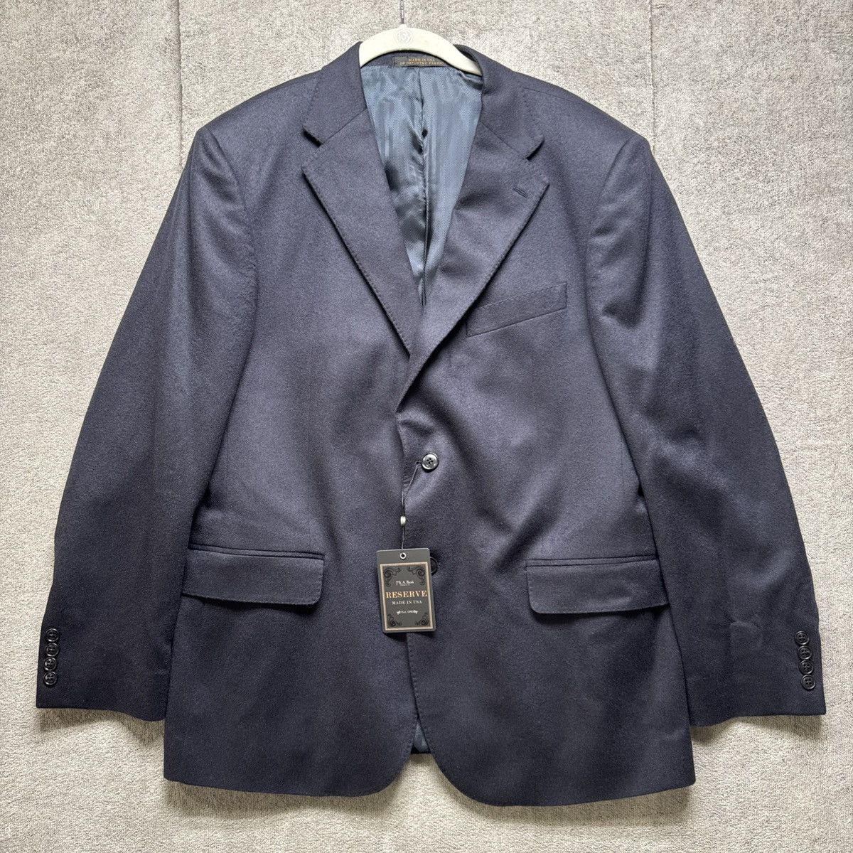Jos. A. Bank Jos A Bank Reserve Blazer 100% Cashmere Mens 43R Size 42R - 1 Thumbnail