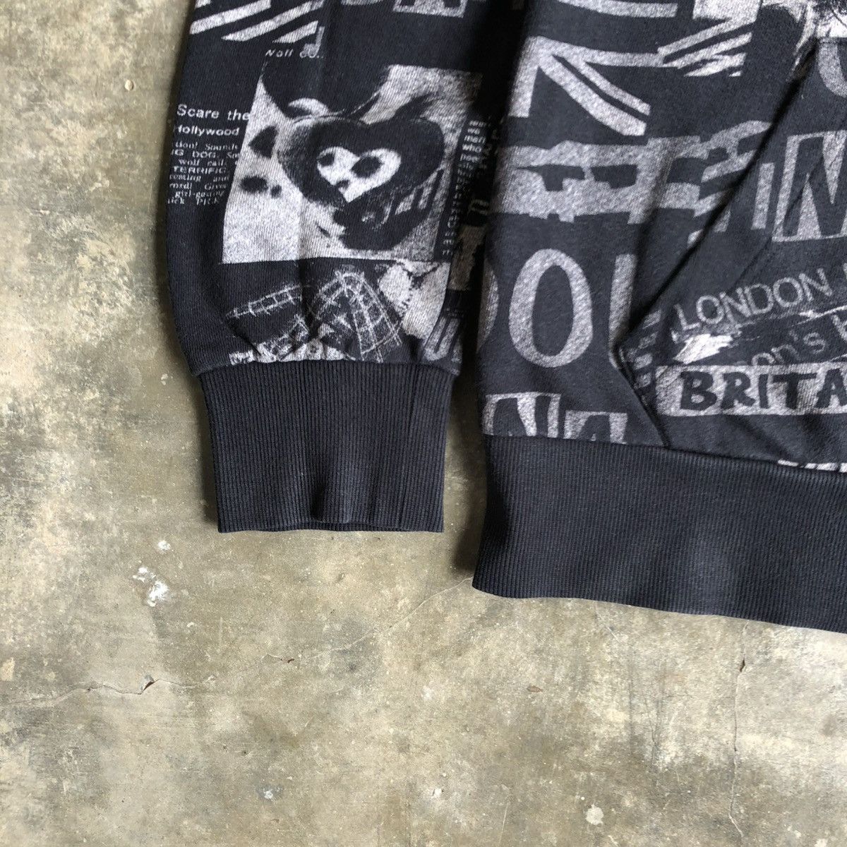 20471120 2000s Ask Enquired British England Poem Punk Style Hoodie Size US XL / EU 56 / 4 - 6 Thumbnail