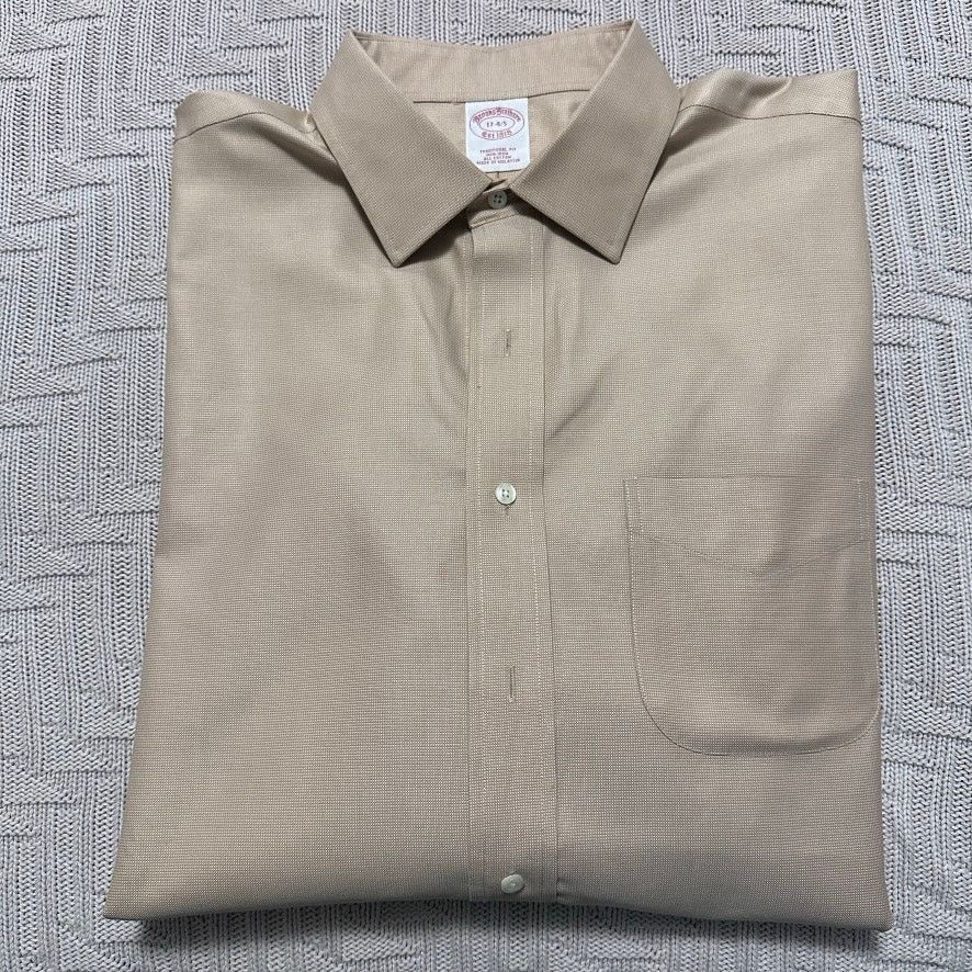 Brooks Brothers Brooks Brothers gold beige traditional fit button down Size US XL / EU 56 / 4 - 1 Thumbnail