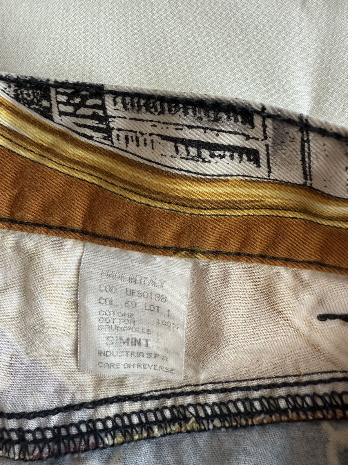 Moschino Vintage Moschino Jeans Printed Shorts Size 22" - 6 Thumbnail