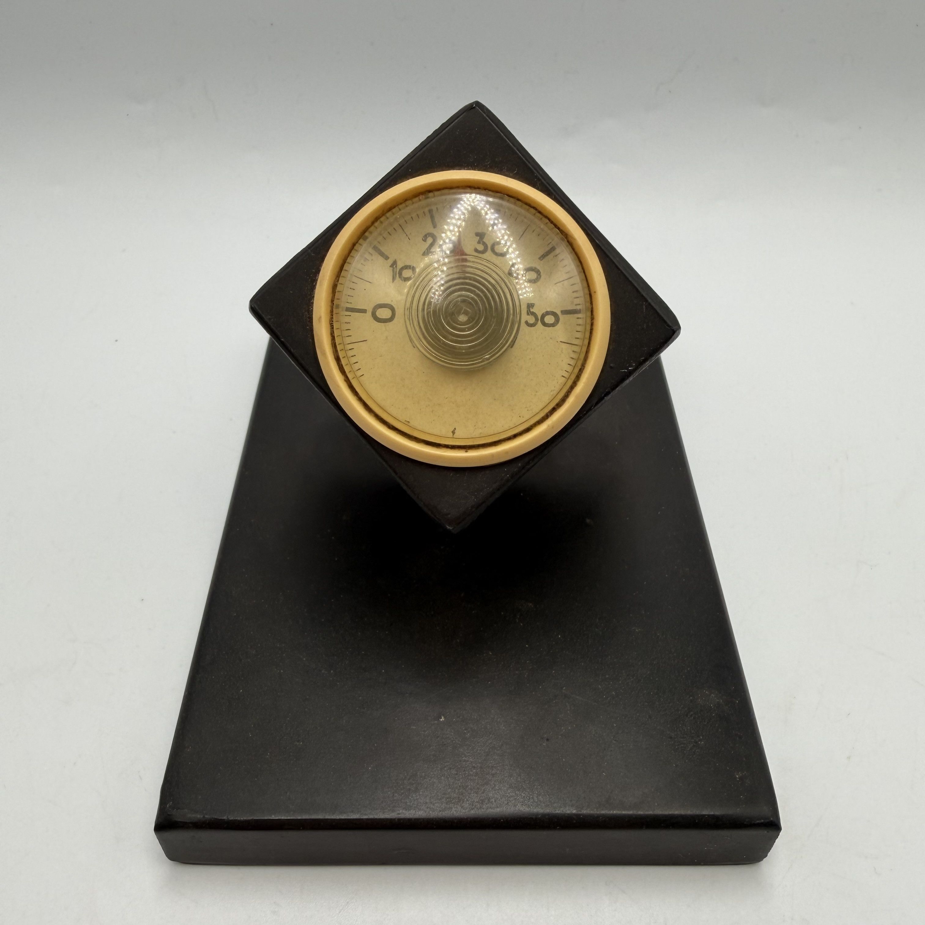Vintage Vintage Bakelite Desk Thermometer Black Office Decor Size ONE SIZE - 9 Thumbnail