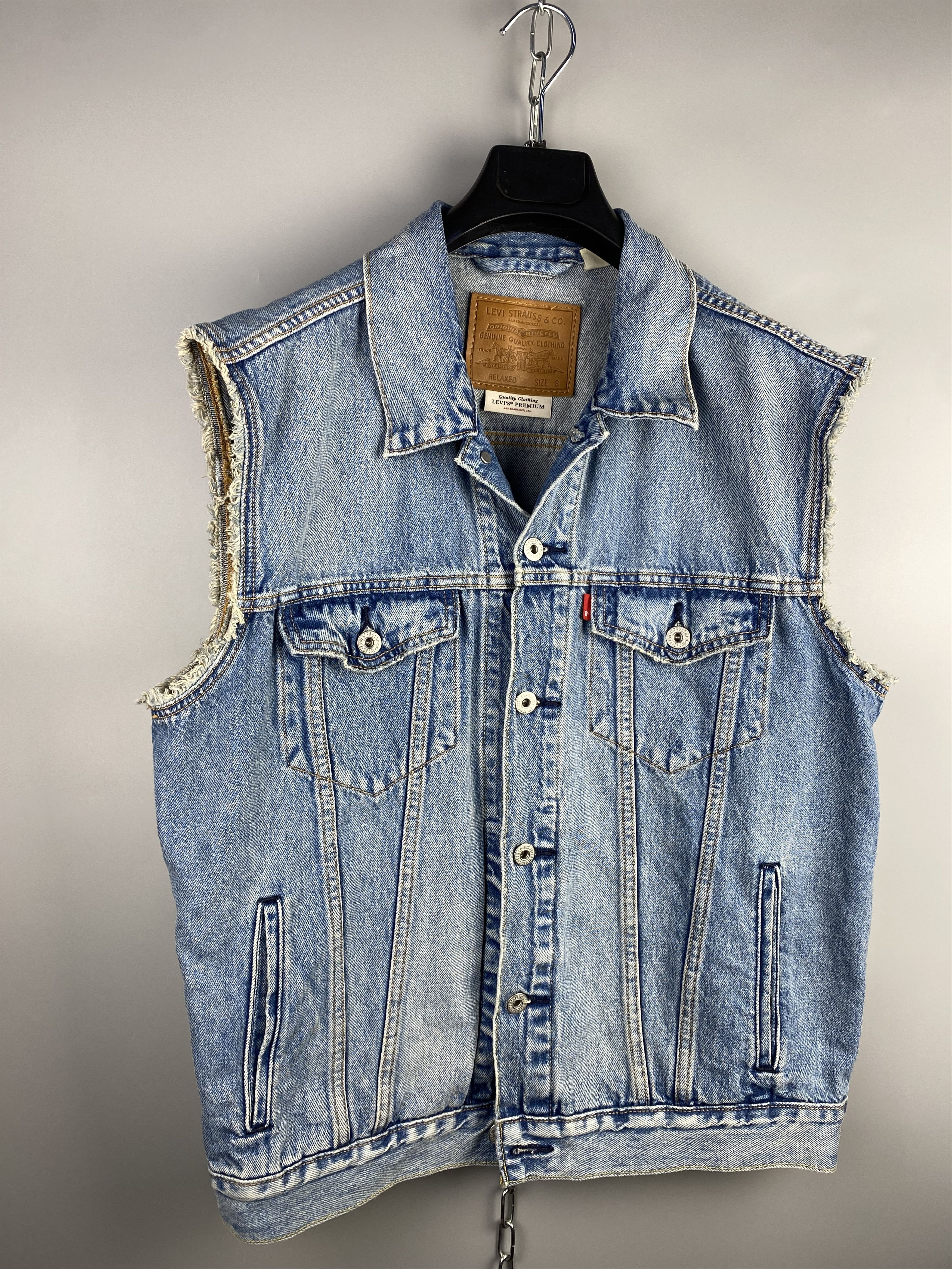 Levi's Levis Denim Waistcoat Vest Size US S / EU 44-46 / 1 - 2 Thumbnail