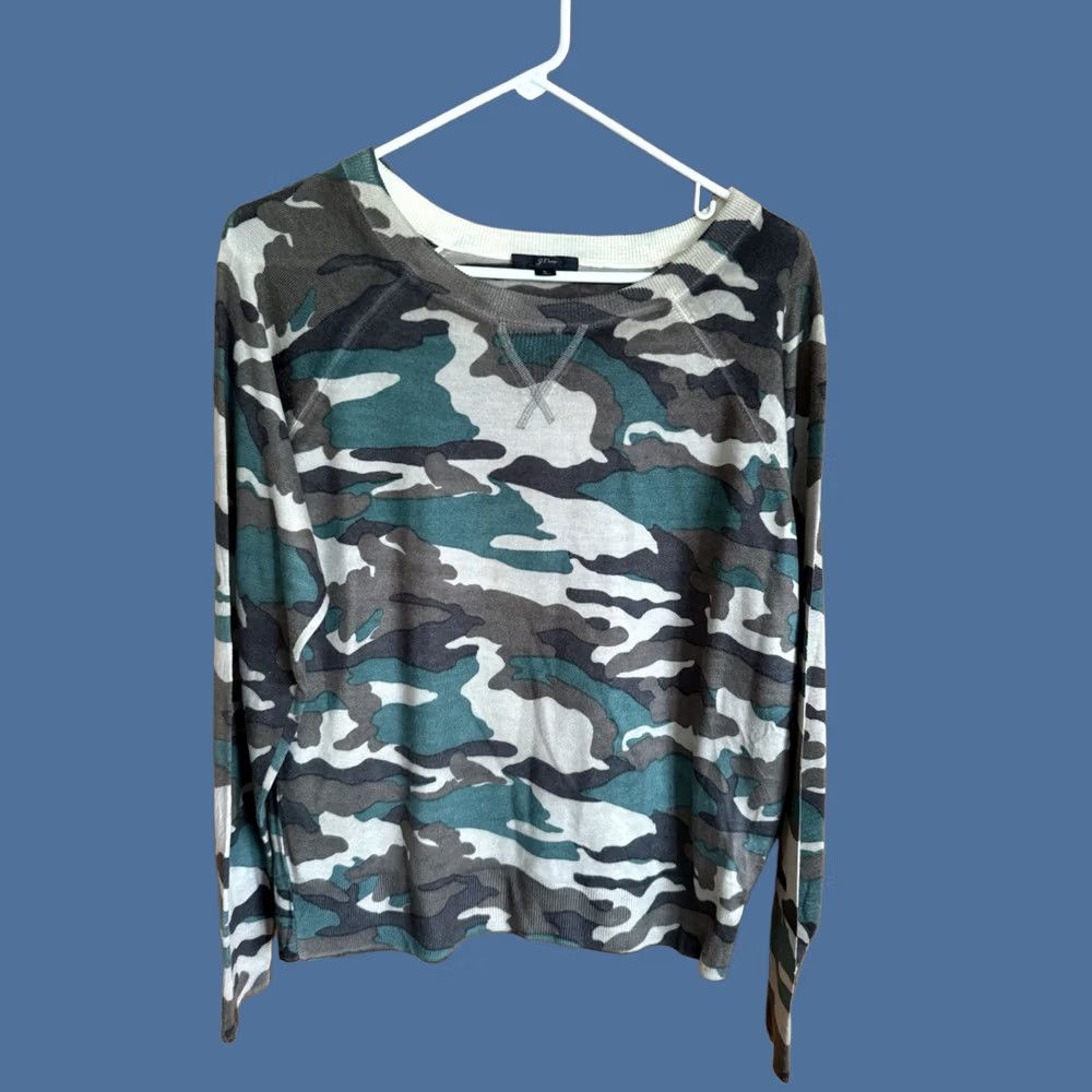 J.Crew J.CREW Sweater Women’s Large Camouflage Classic Outdoor Hike Preppy Utility Size L / US 10 / IT 46 - 1 Thumbnail