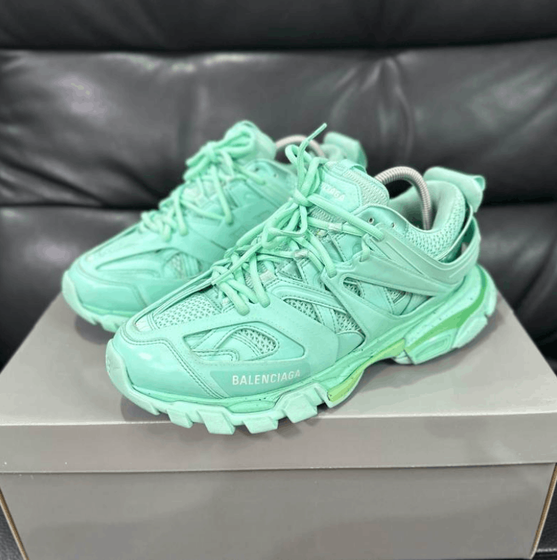 Balenciaga Balenciaga retro chunky sneakers Size US 8 / EU 41 - 1 Thumbnail