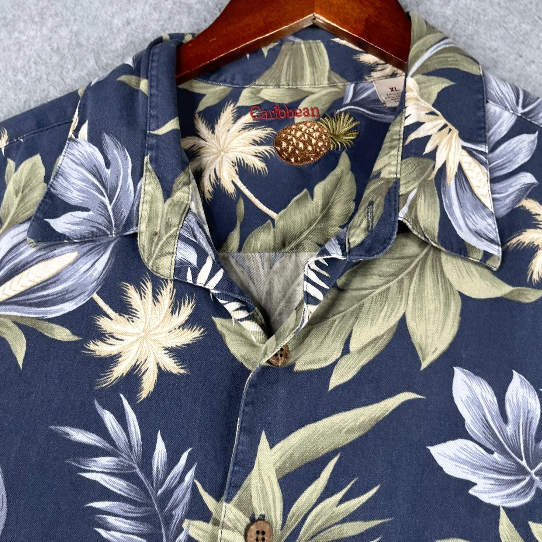 Vintage Caribbean Shirt XL Navy Hawaiian Silk Blend Button Up Short Sleeve Mens Size US XL / EU 56 / 4 - 3 Thumbnail