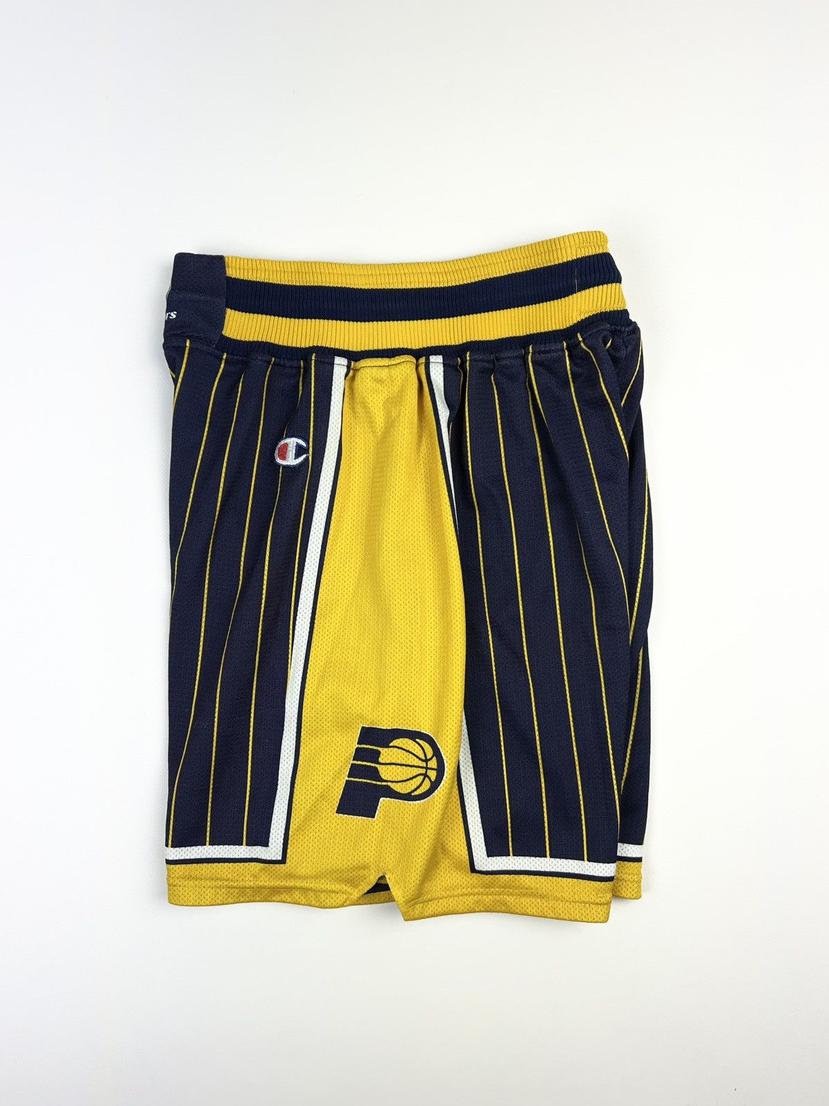 Champion × NBA × Vintage Vintage Champion Pacers NBA Basketball shorts Size US 32 / EU 48 - 4 Thumbnail