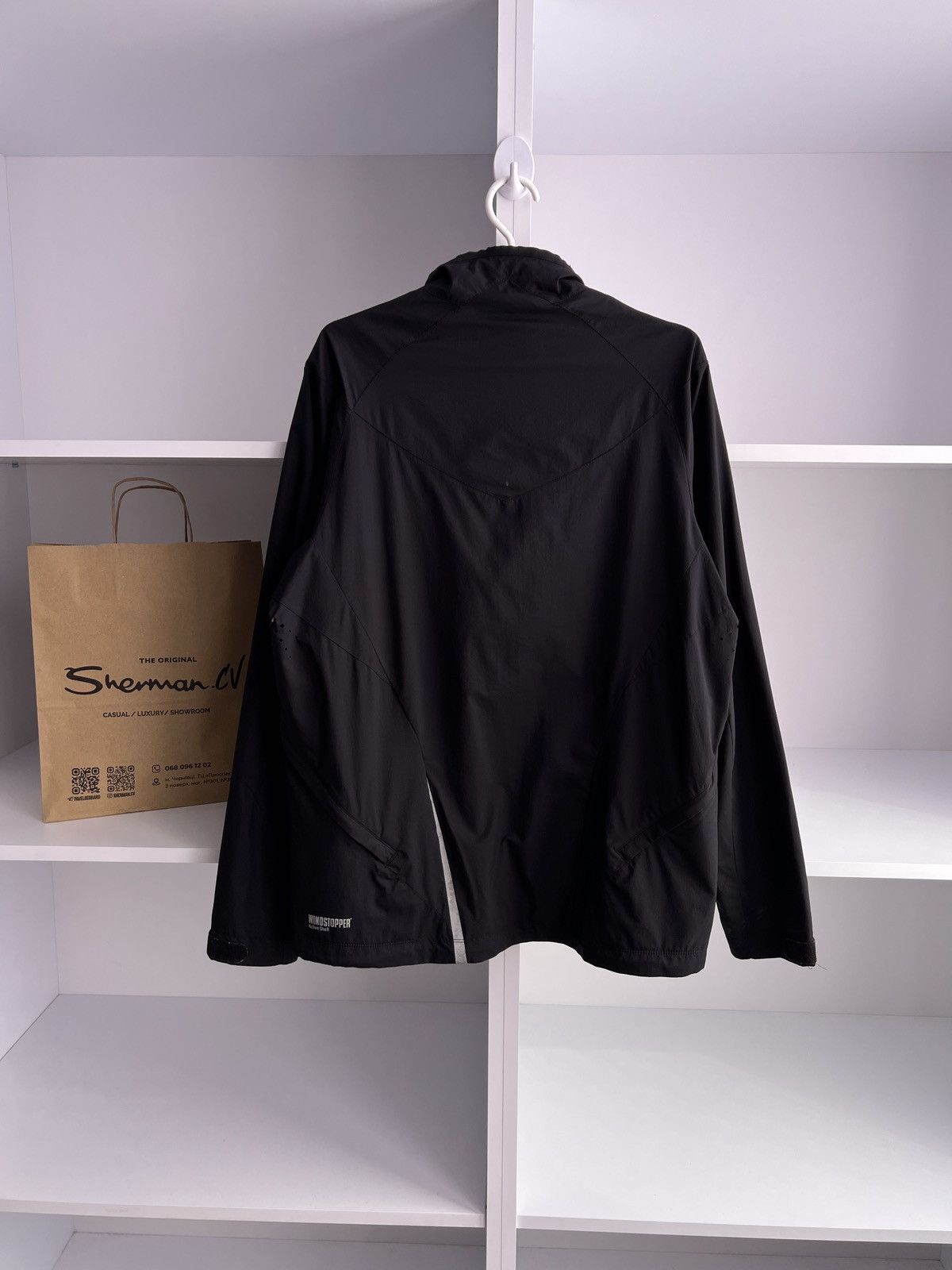 Vintage Nike Light 90s style windbreaker jacket