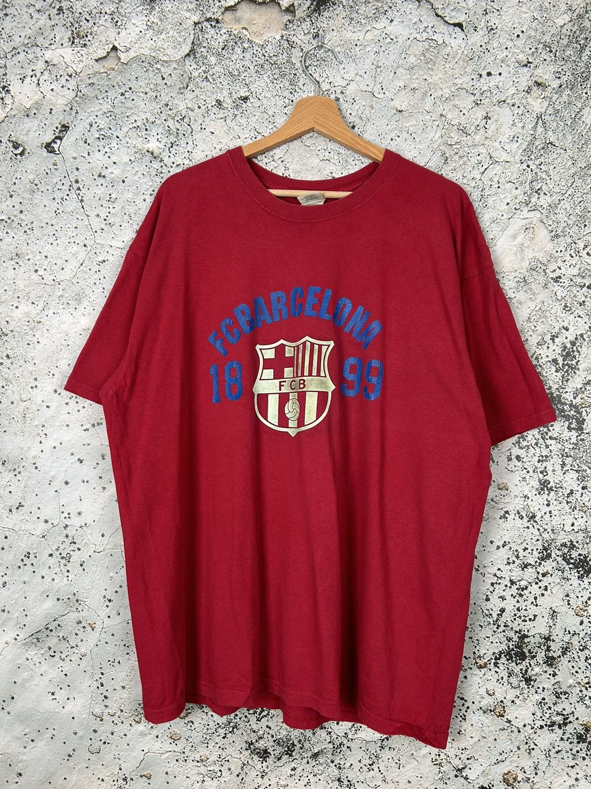 Vintage Vintage FC Barcelona Football Graphic Tee Soccer Jersey 90s Size US XL / EU 56 / 4 - 1 Thumbnail