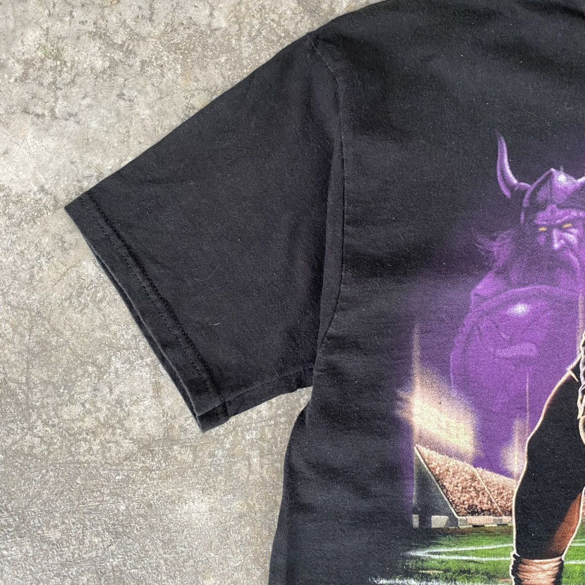 NFL Vintage 1990’s Minnesota Vikings Sky Helmet NFL Tee Size US XL / EU 56 / 4 - 5 Thumbnail